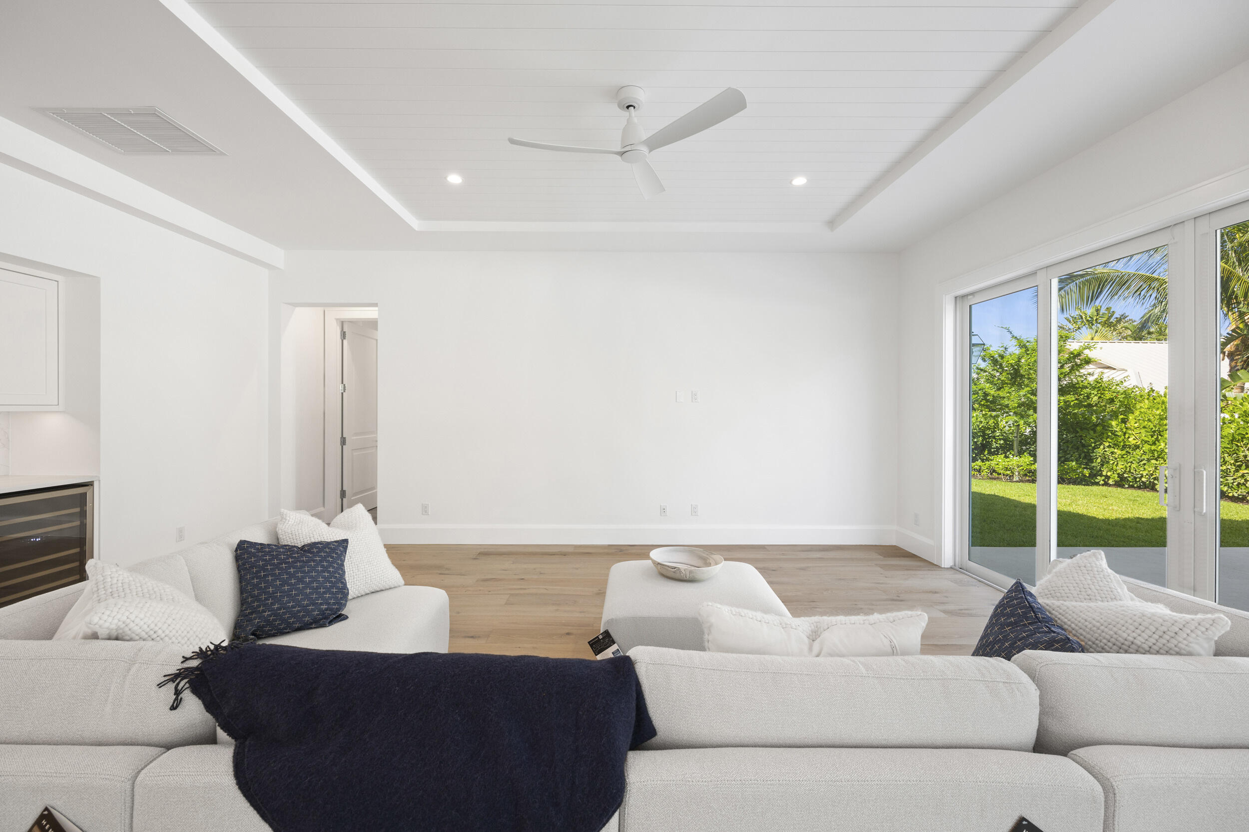 JUPITER INLET BEACH COLONY - Residential