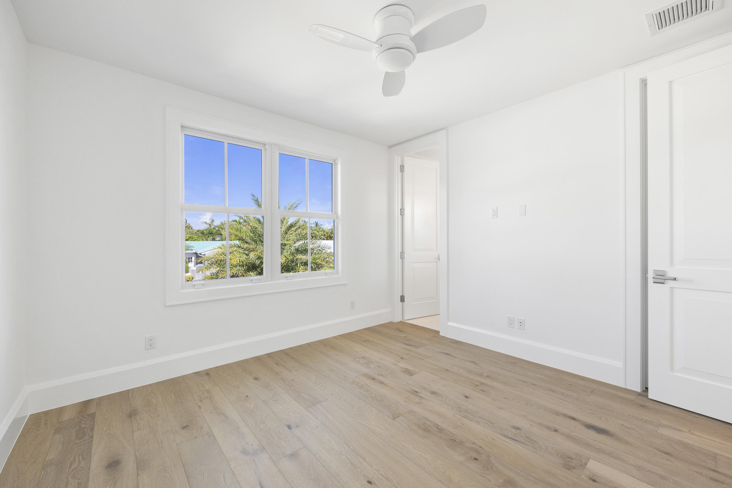 JUPITER INLET BEACH COLONY - Residential