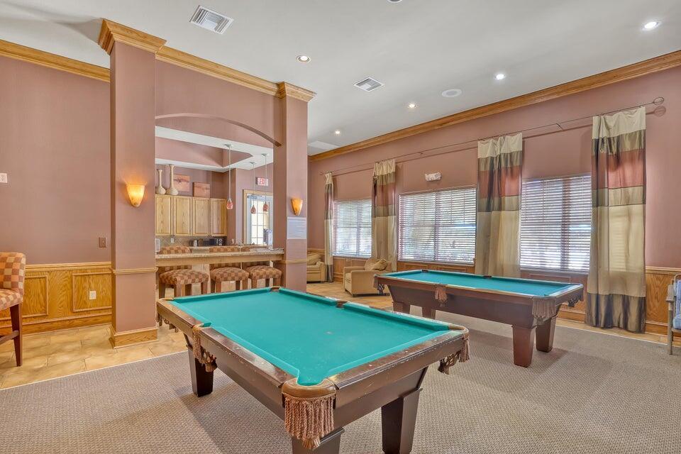 VILLAS AT EMERALD DUNES CONDO - Residential Lease