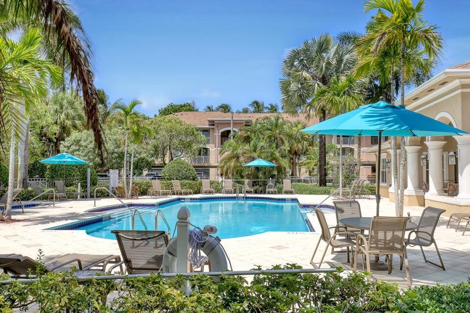 VILLAS AT EMERALD DUNES CONDO - Residential Lease