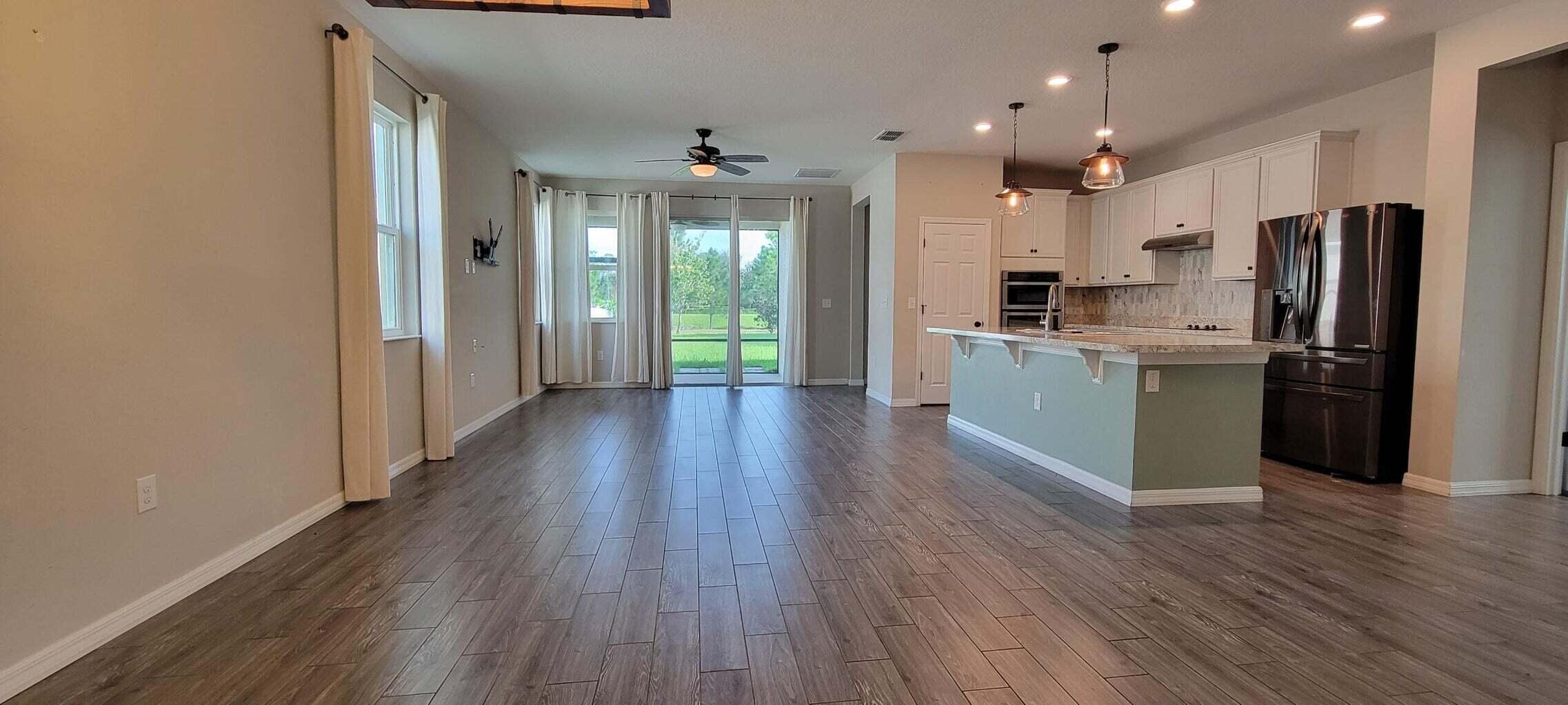 PINE TRACE THIRD REPLAT - Residential Lease
