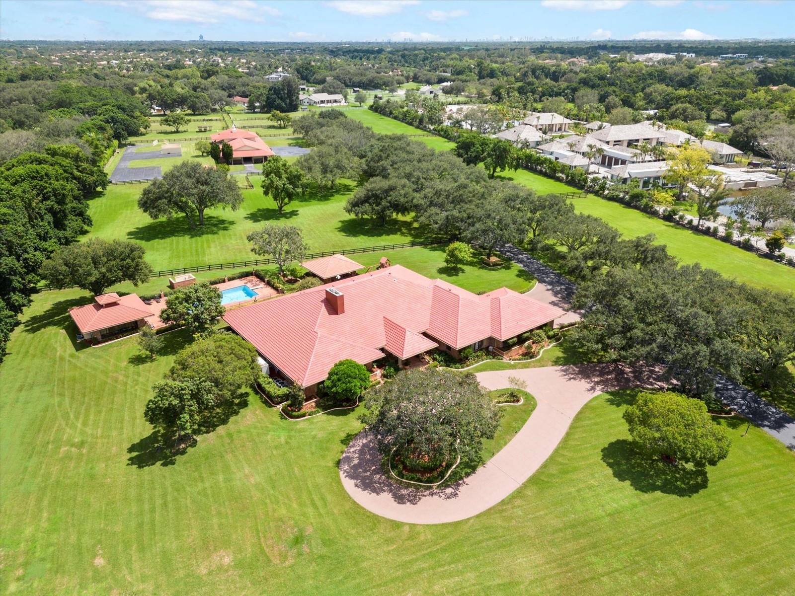 SUNSHINE RANCHES - Residential