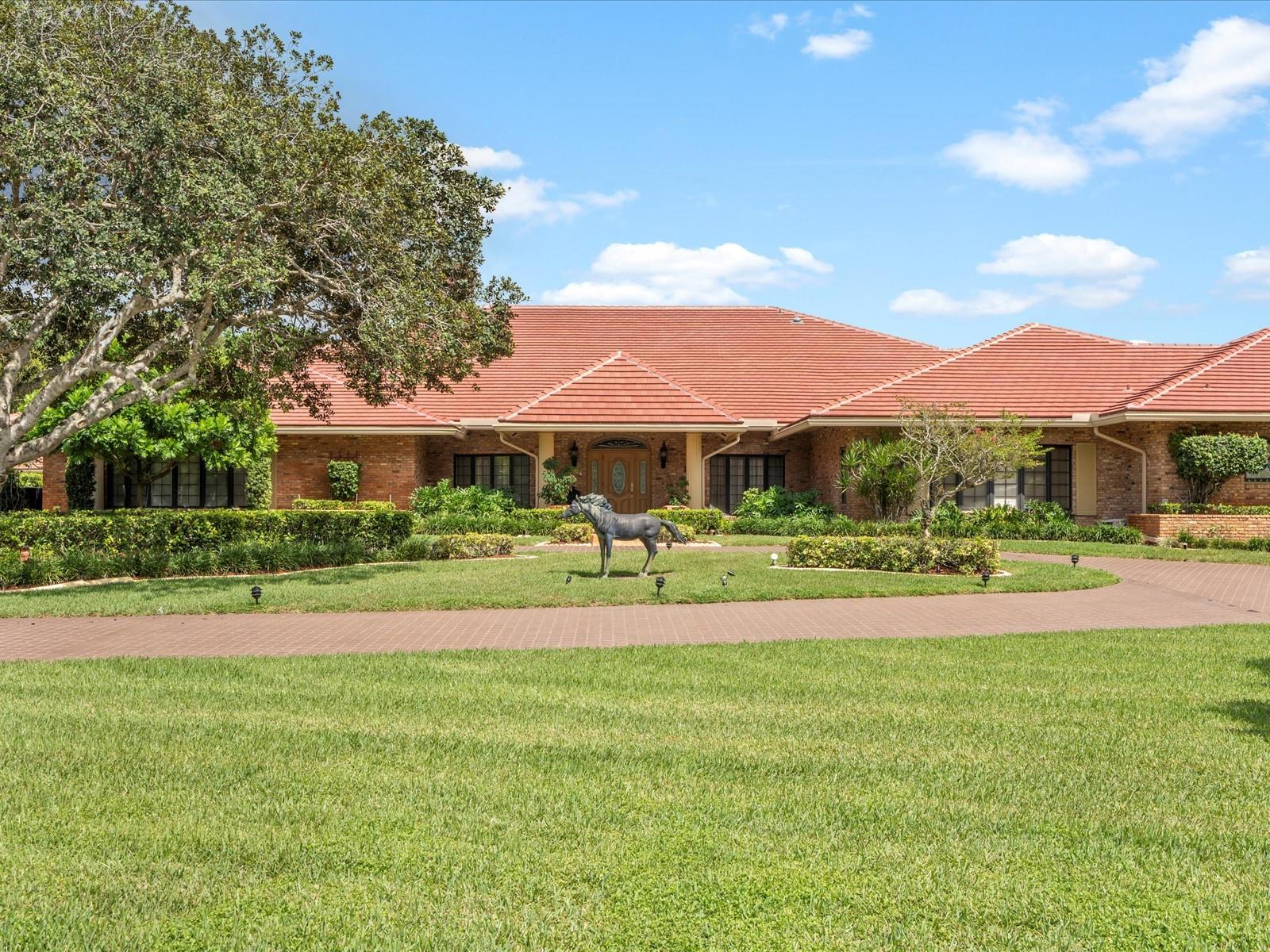 SUNSHINE RANCHES - Residential