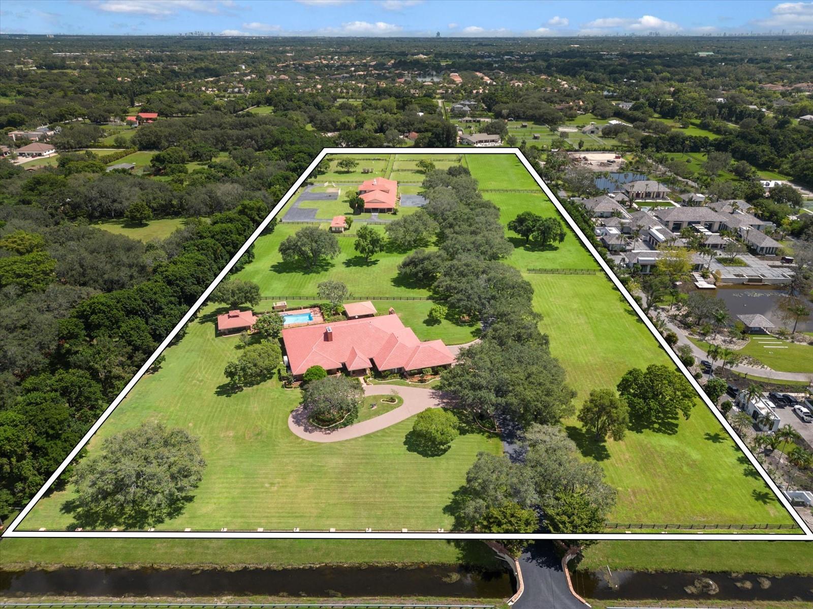 SUNSHINE RANCHES - Residential