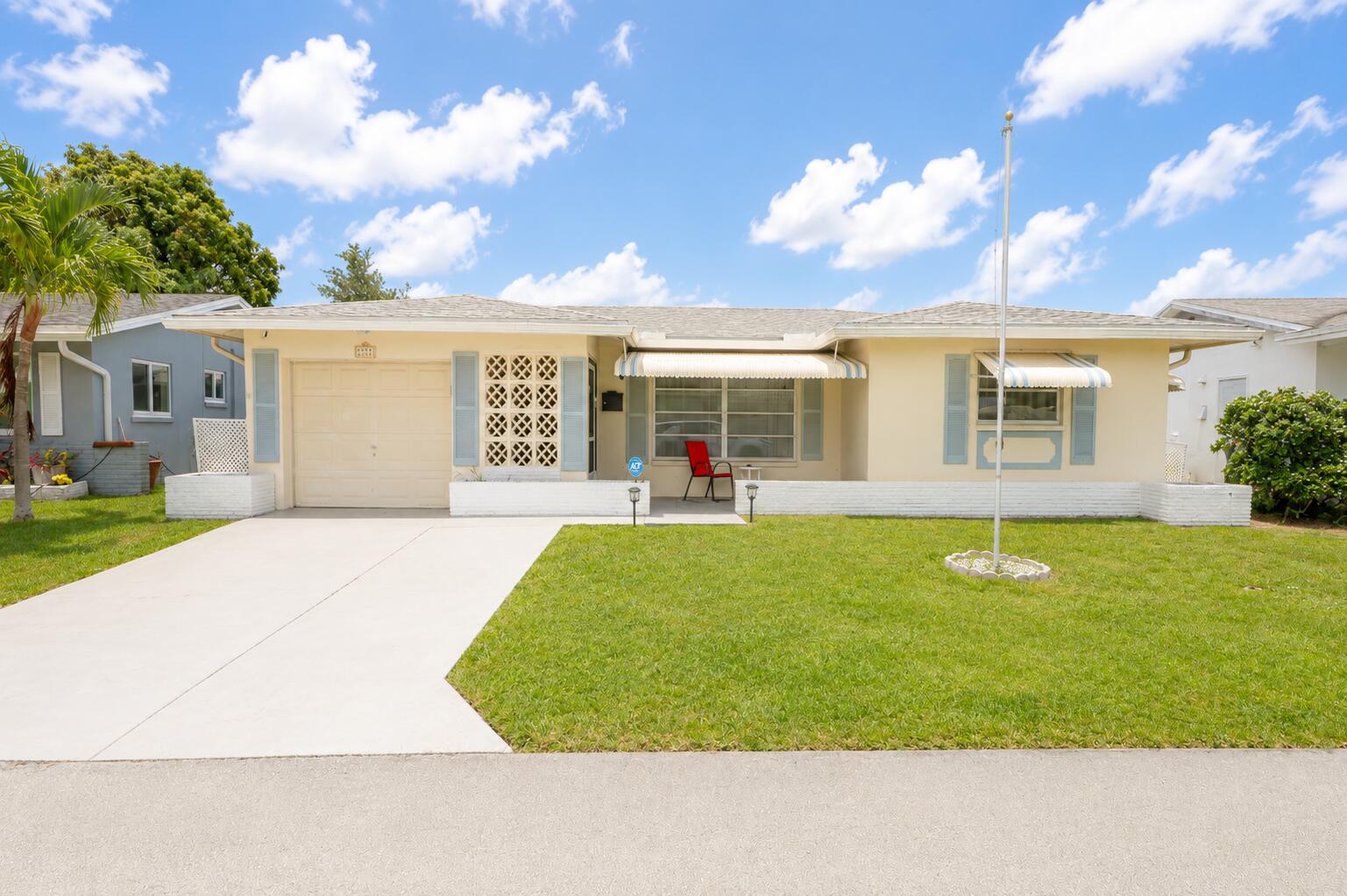 MAINLANDS OF TAMARAC LAKES - Residential