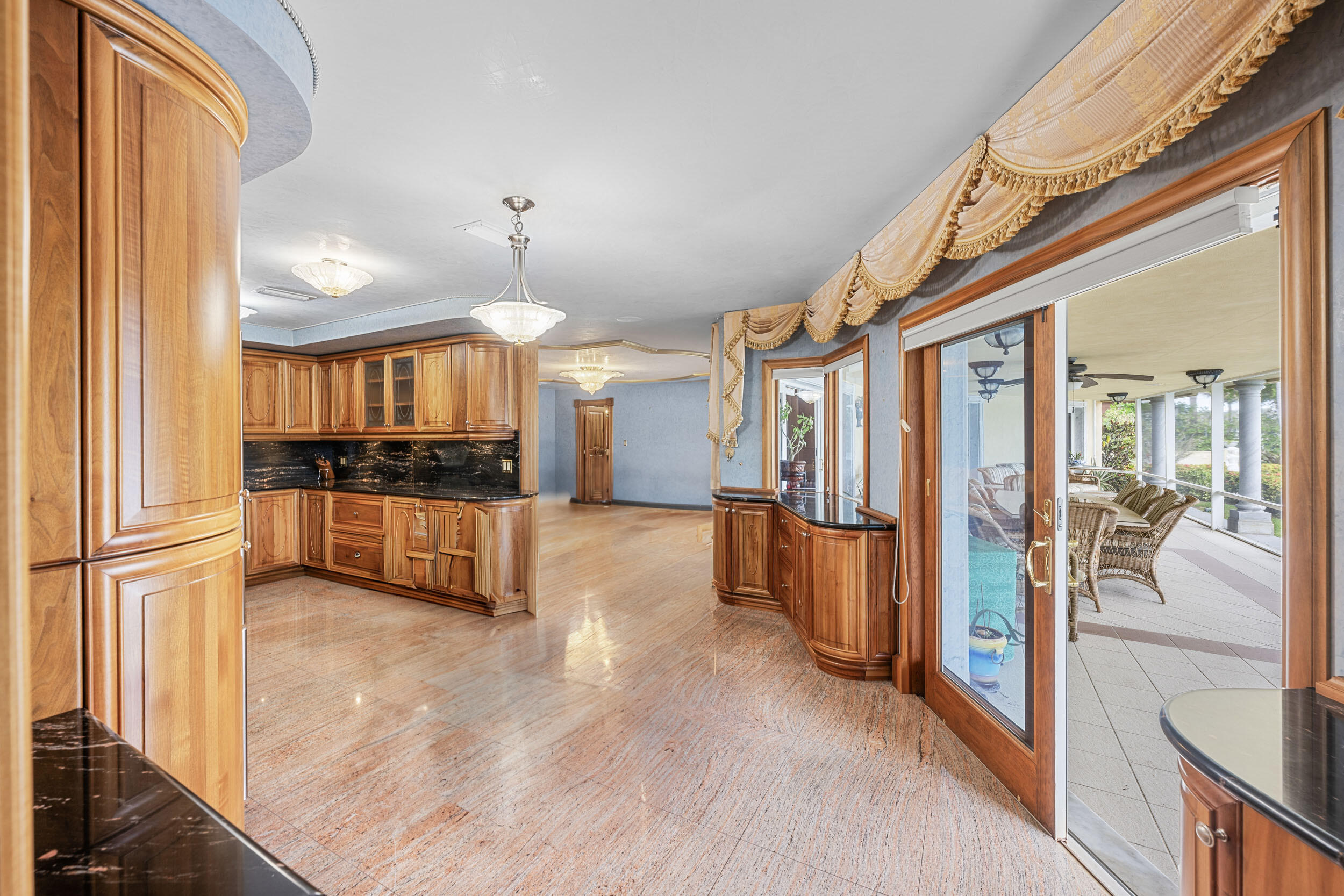 POINT MANALAPAN 1 - Residential