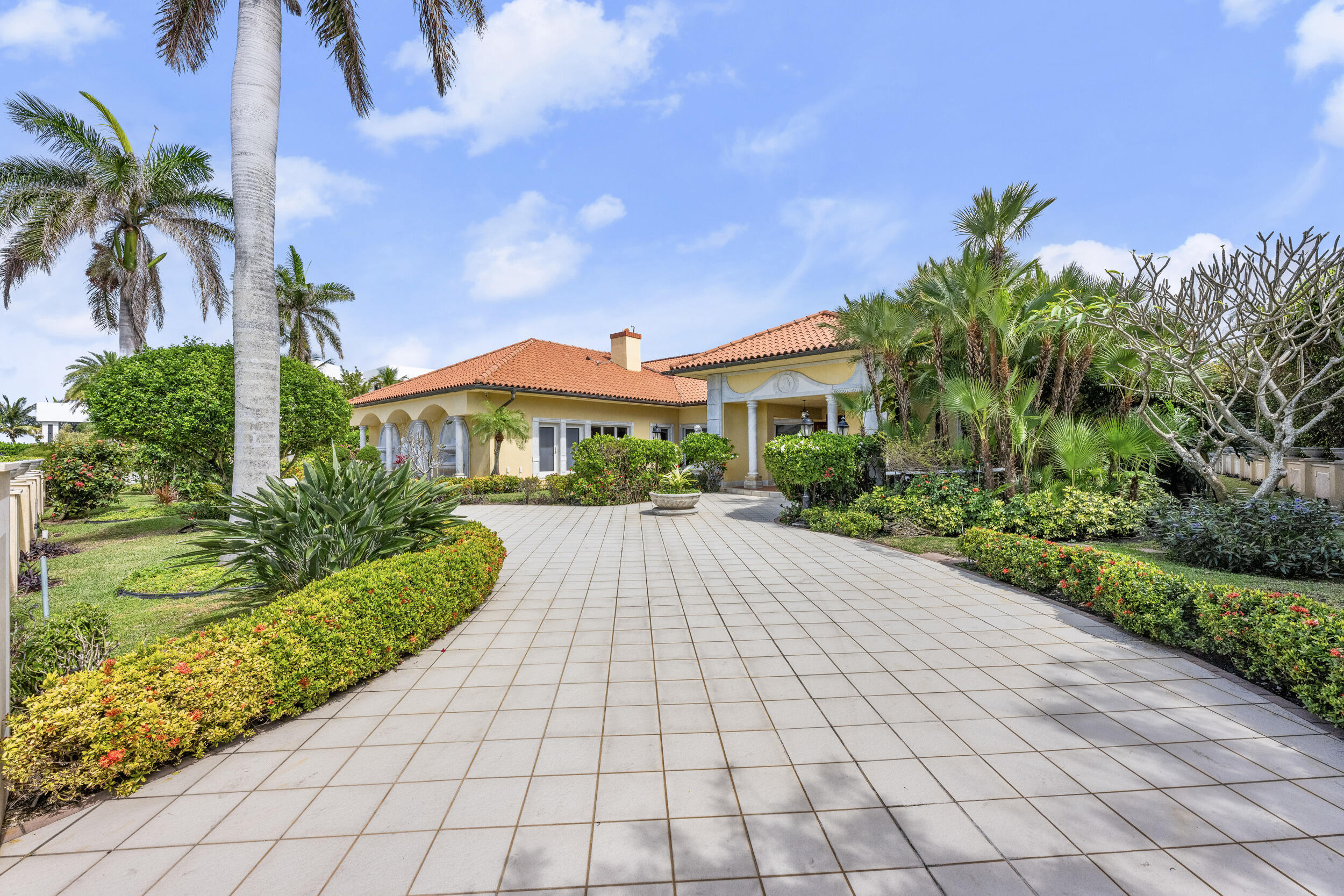 POINT MANALAPAN 1 - Residential