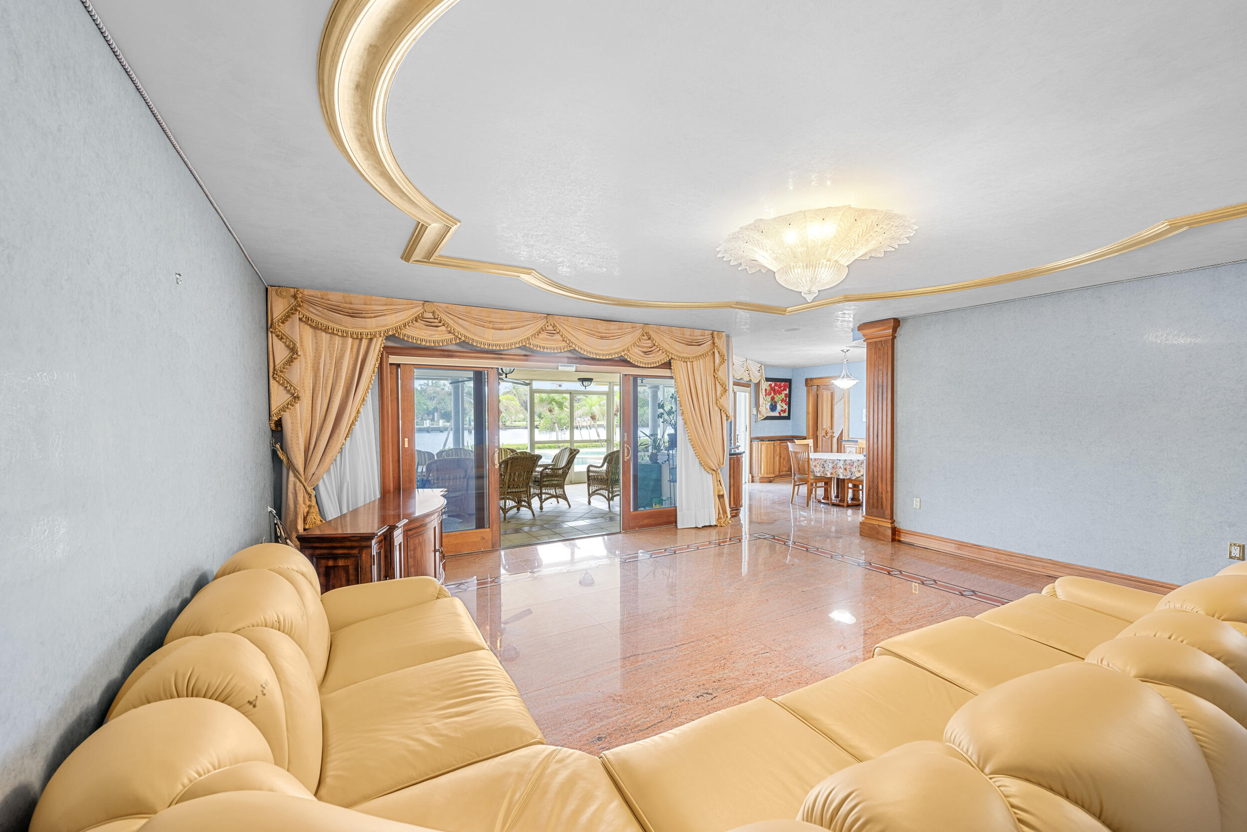 POINT MANALAPAN 1 - Residential