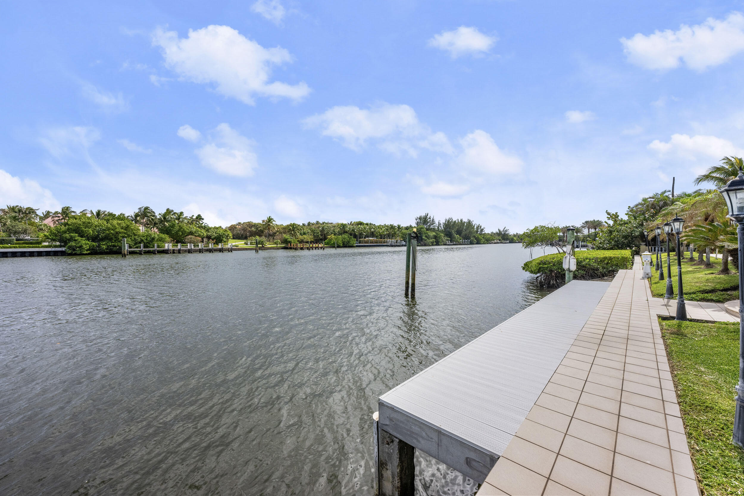 POINT MANALAPAN 1 - Residential