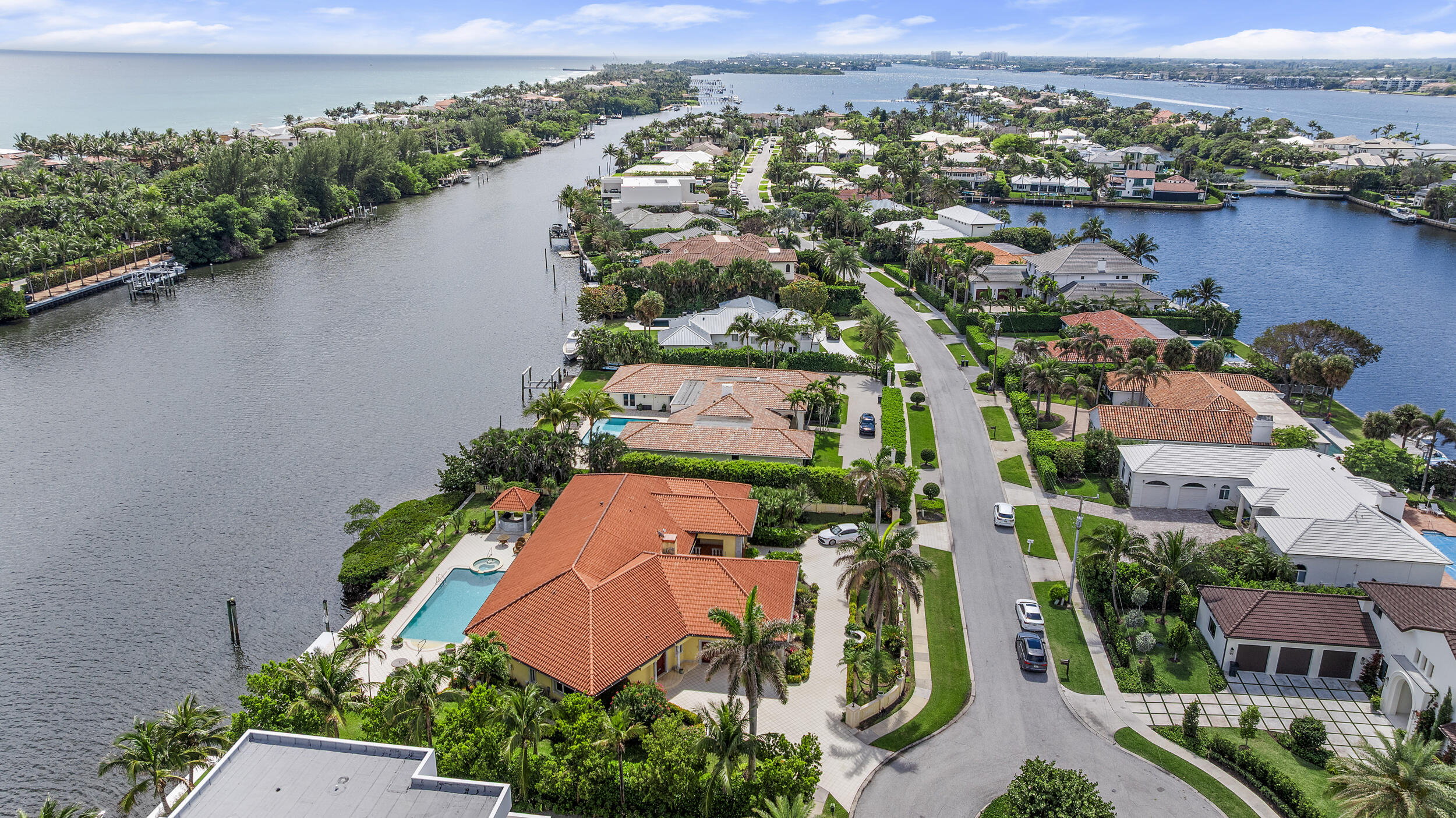 POINT MANALAPAN 1 - Residential