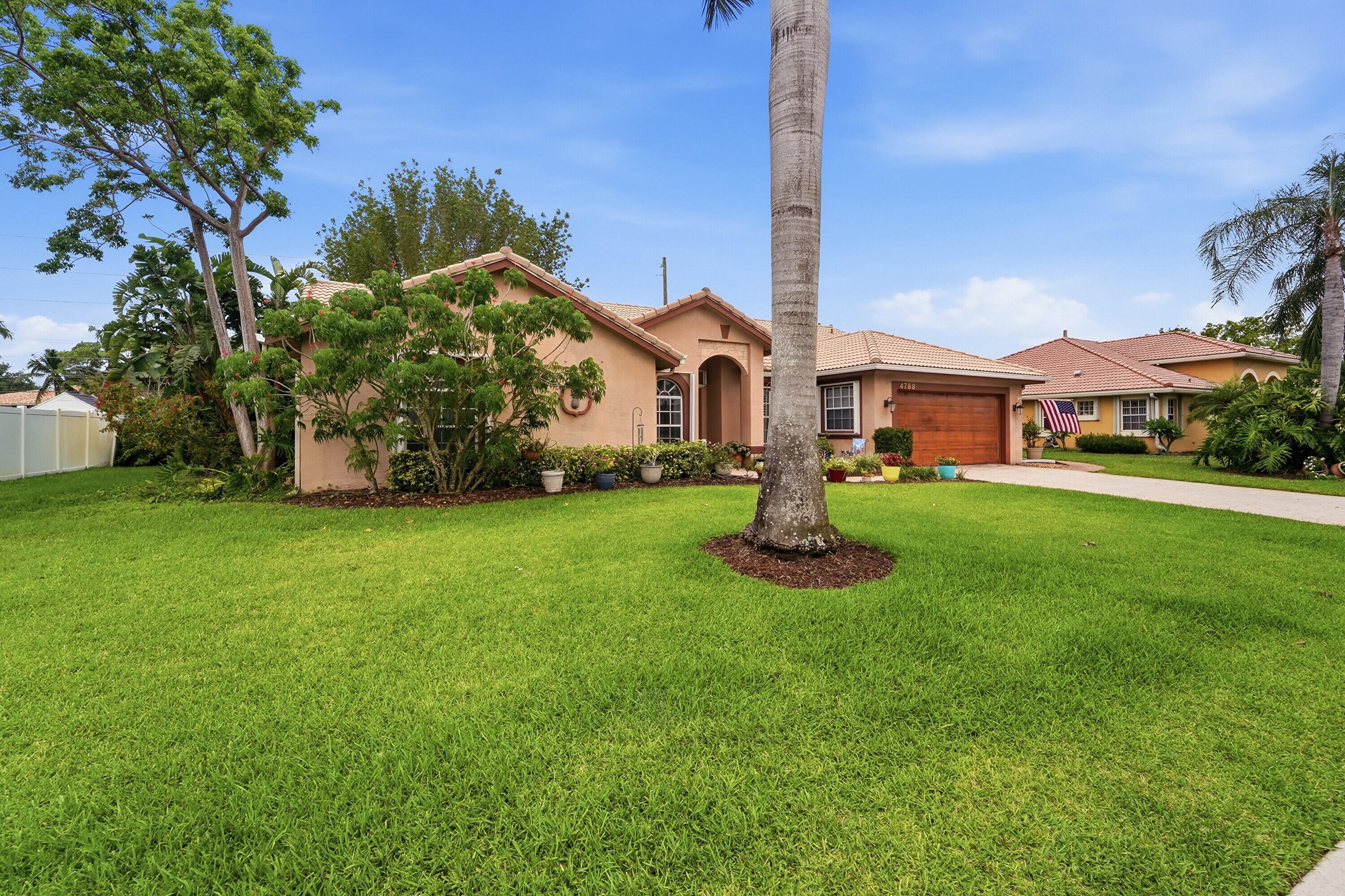 CYPRESS CREEK COUNTRY CLUB SW QUAD - Residential
