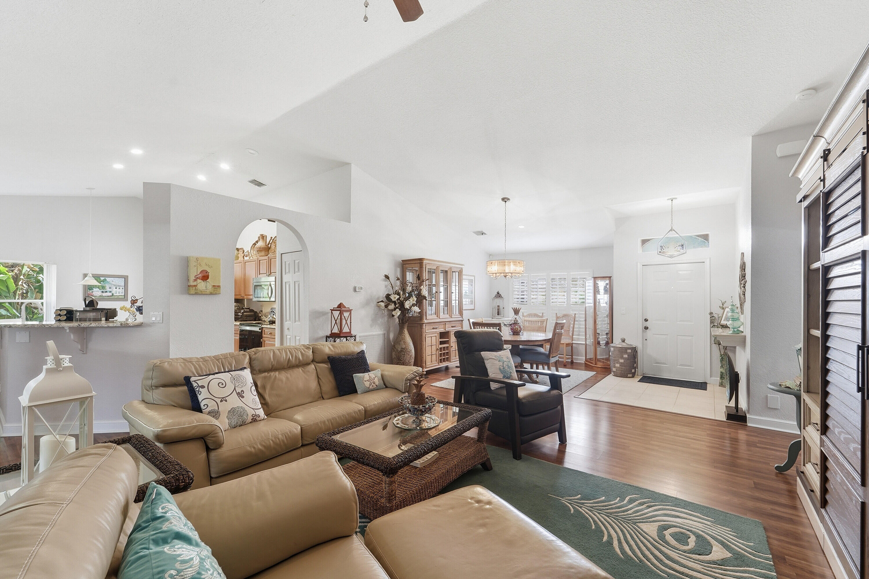 CYPRESS CREEK COUNTRY CLUB SW QUAD - Residential
