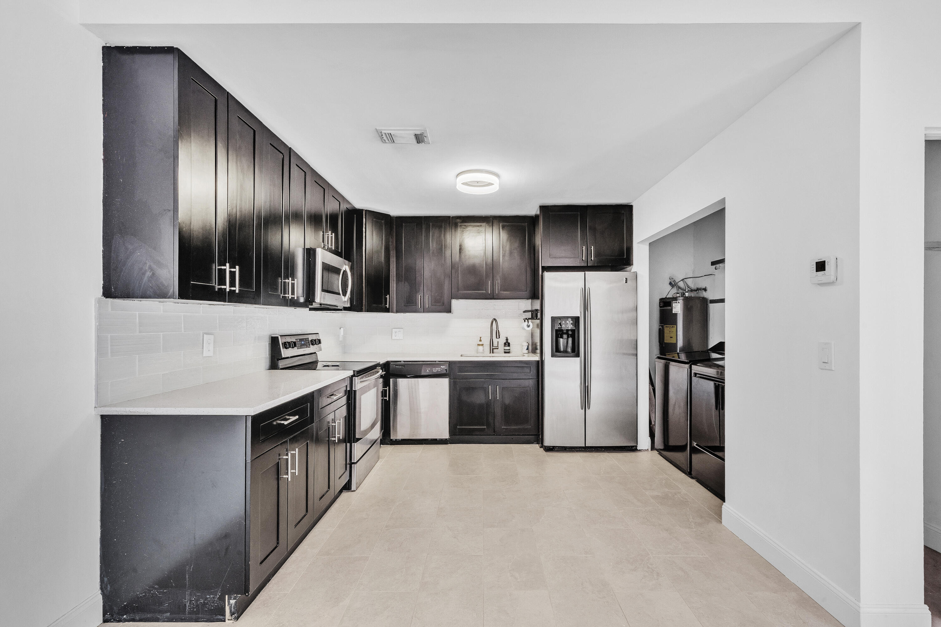 SUNNY PALMS VILLAS - Residential Lease