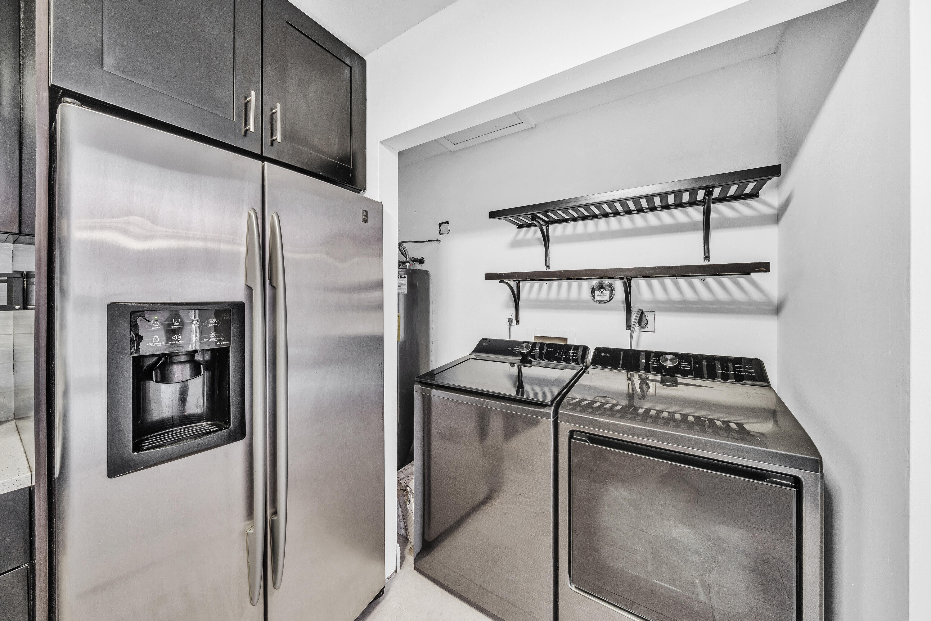 SUNNY PALMS VILLAS - Residential Lease
