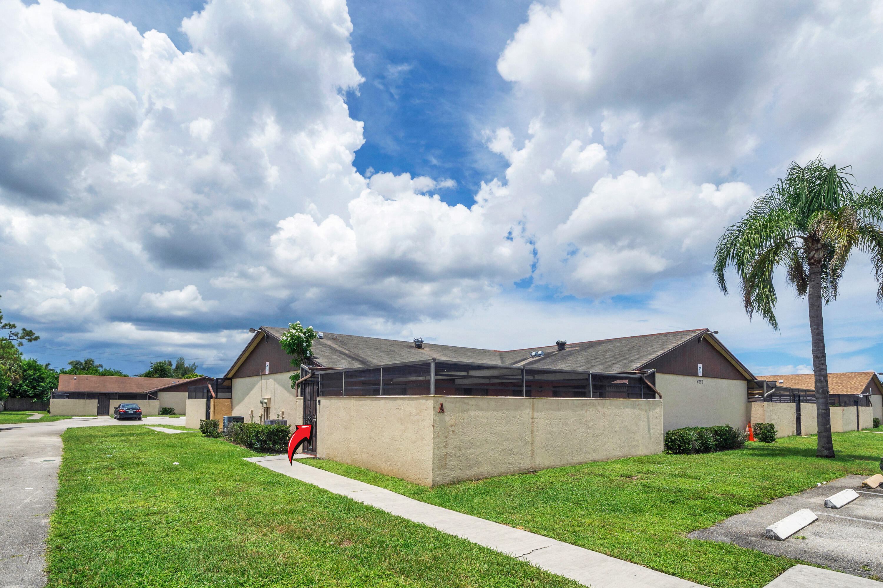 SUNNY PALMS VILLAS - Residential Lease