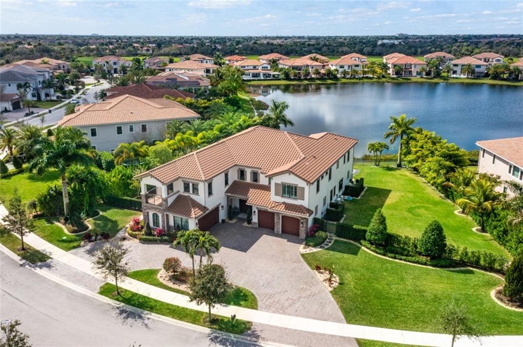 Parkland Golf & Country C - Residential