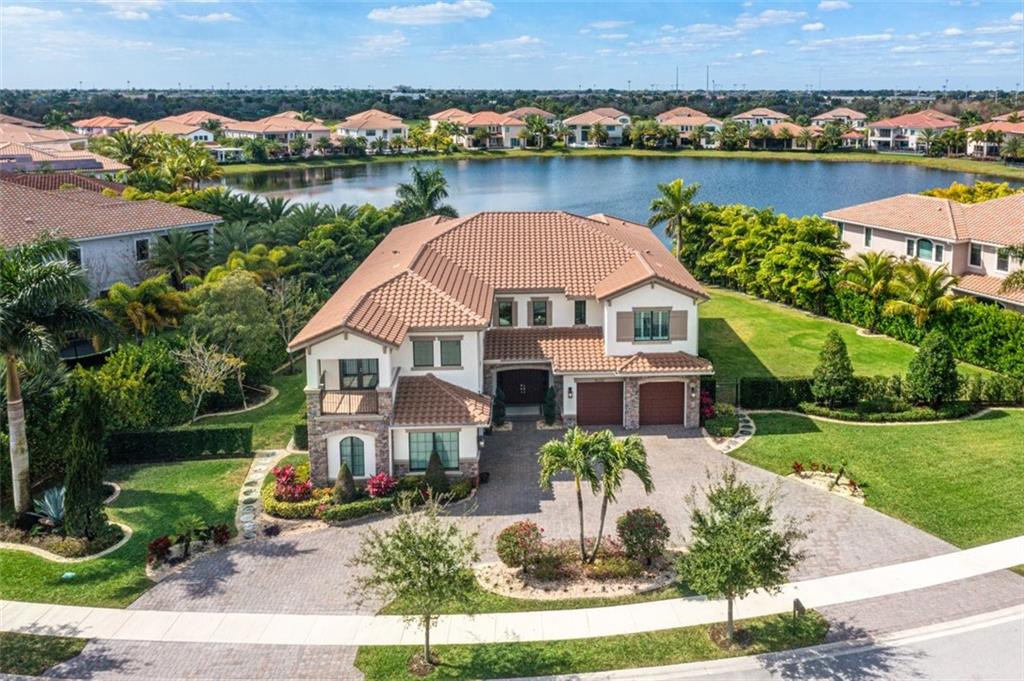 Parkland Golf & Country C - Residential