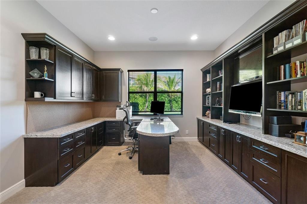 Parkland Golf & Country C - Residential