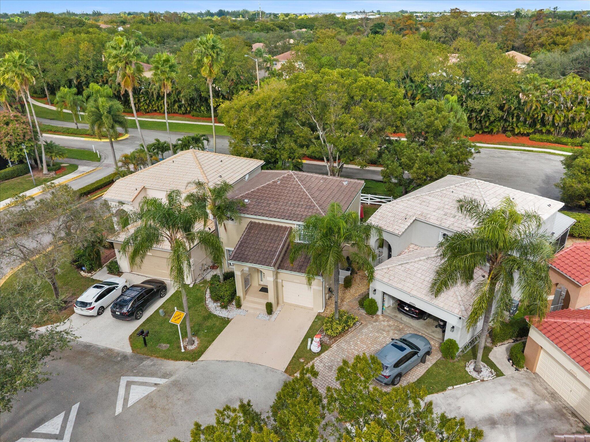 Regency Lakes - Residential