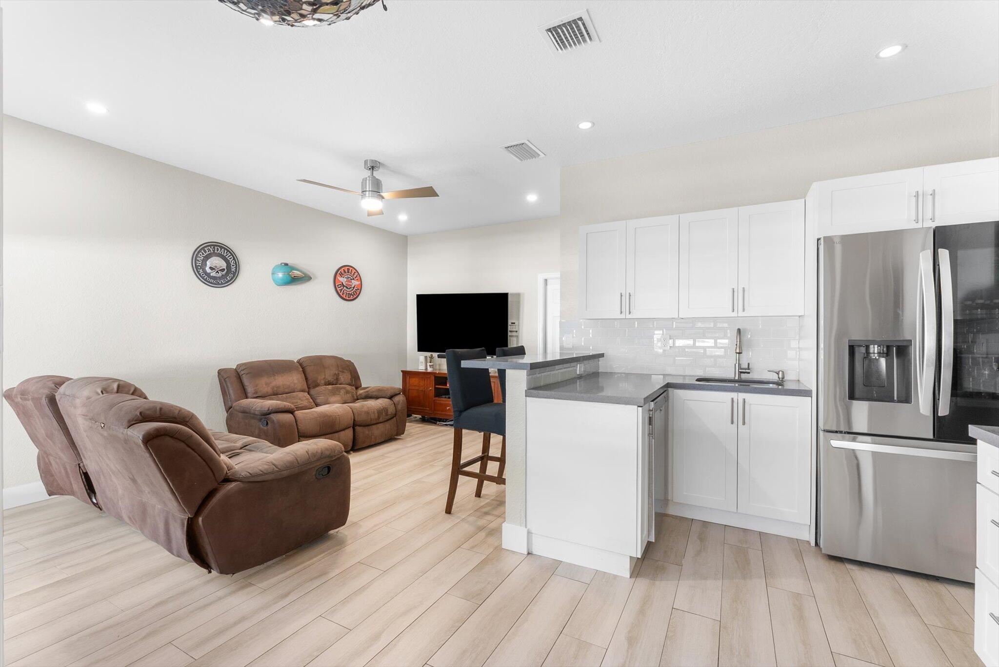Regency Lakes - Residential