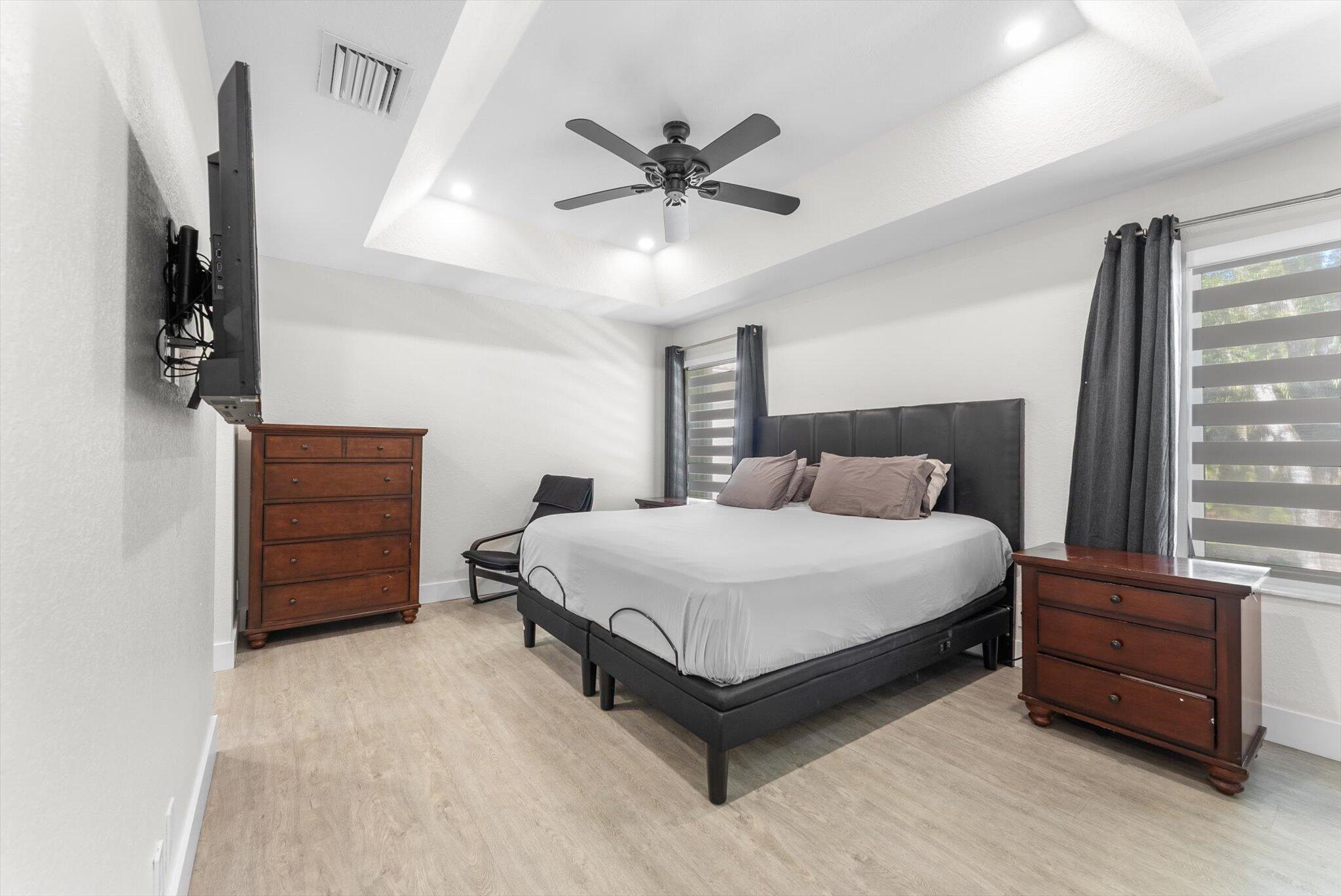 Regency Lakes - Residential