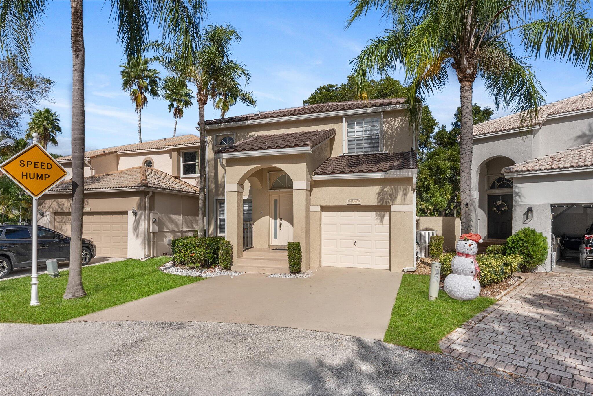 Regency Lakes - Residential