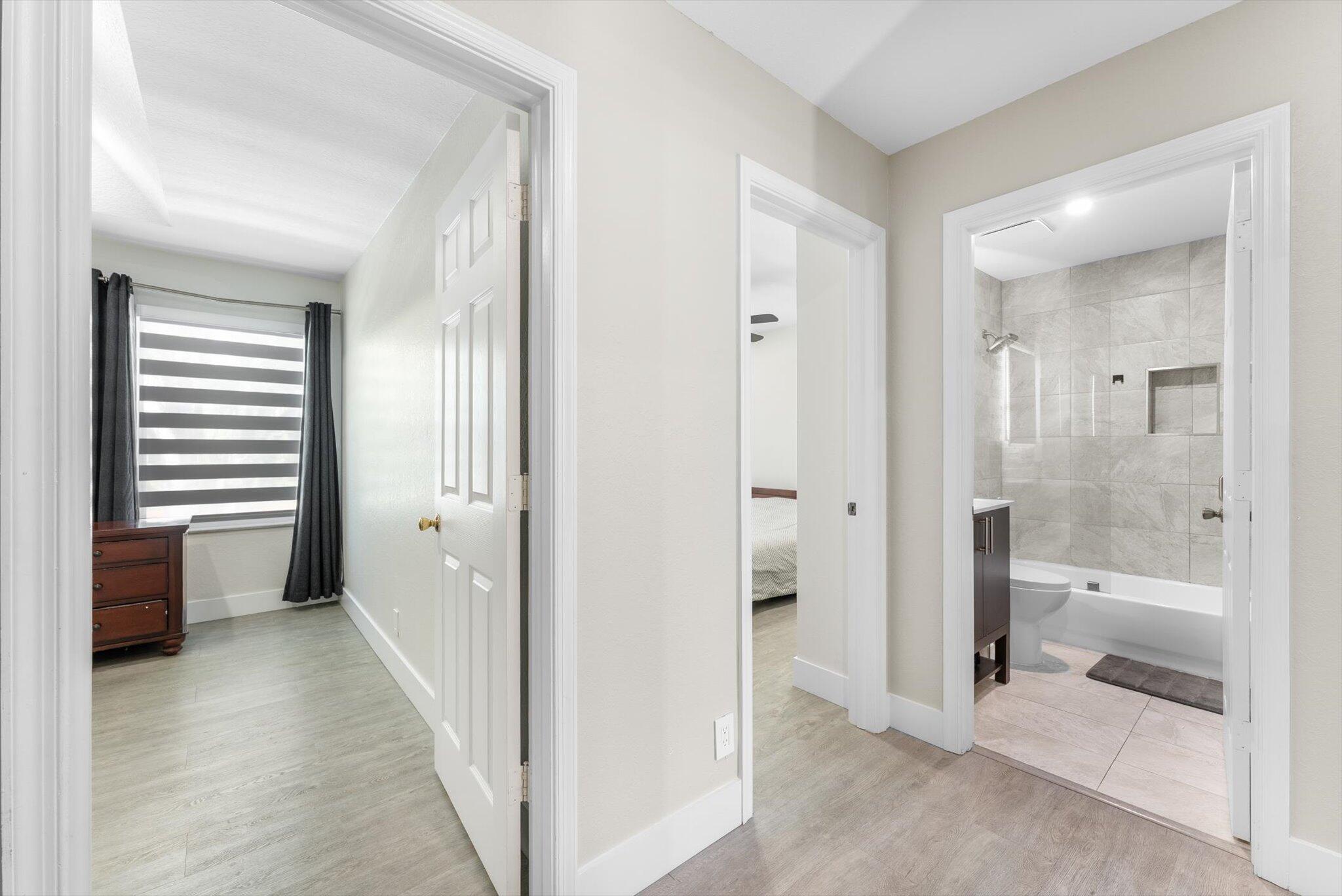 Regency Lakes - Residential