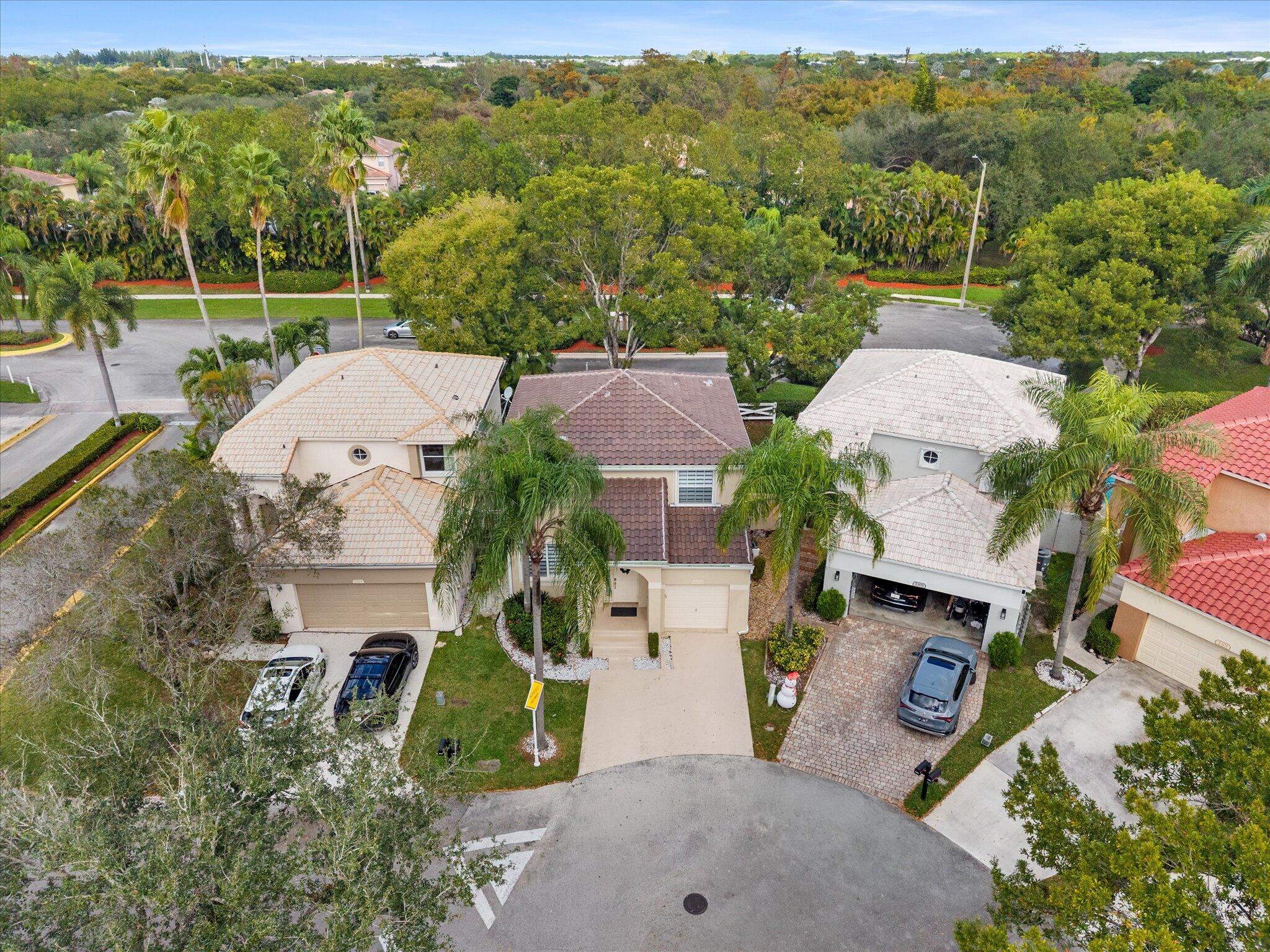 Regency Lakes - Residential