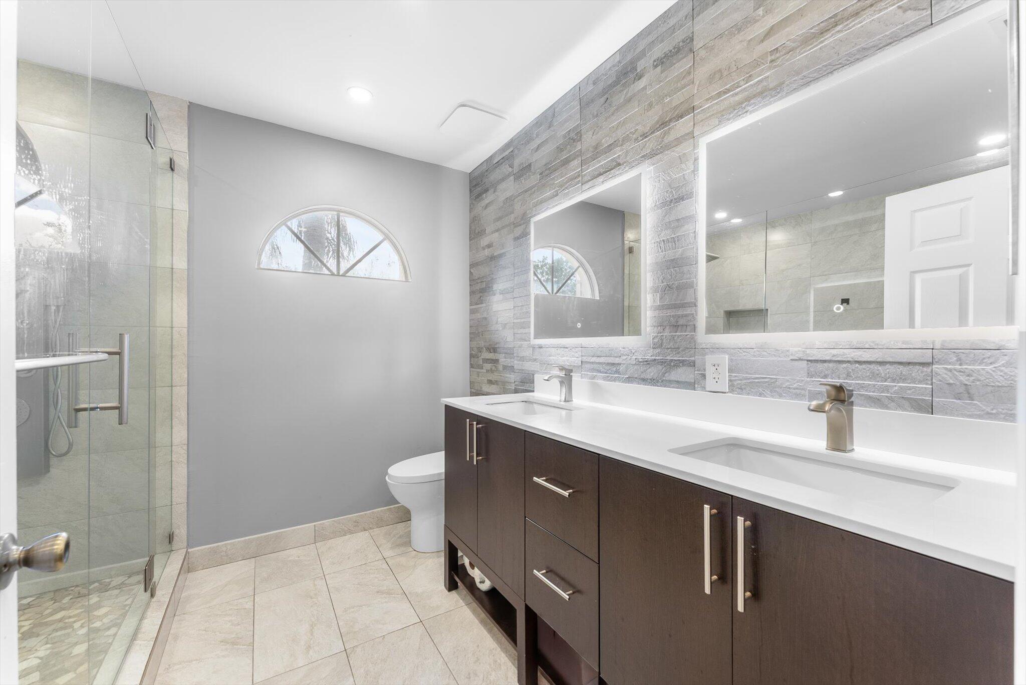 Regency Lakes - Residential