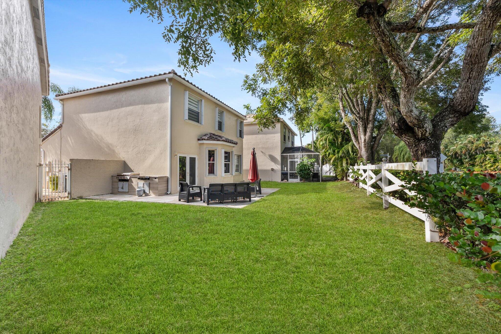 Regency Lakes - Residential