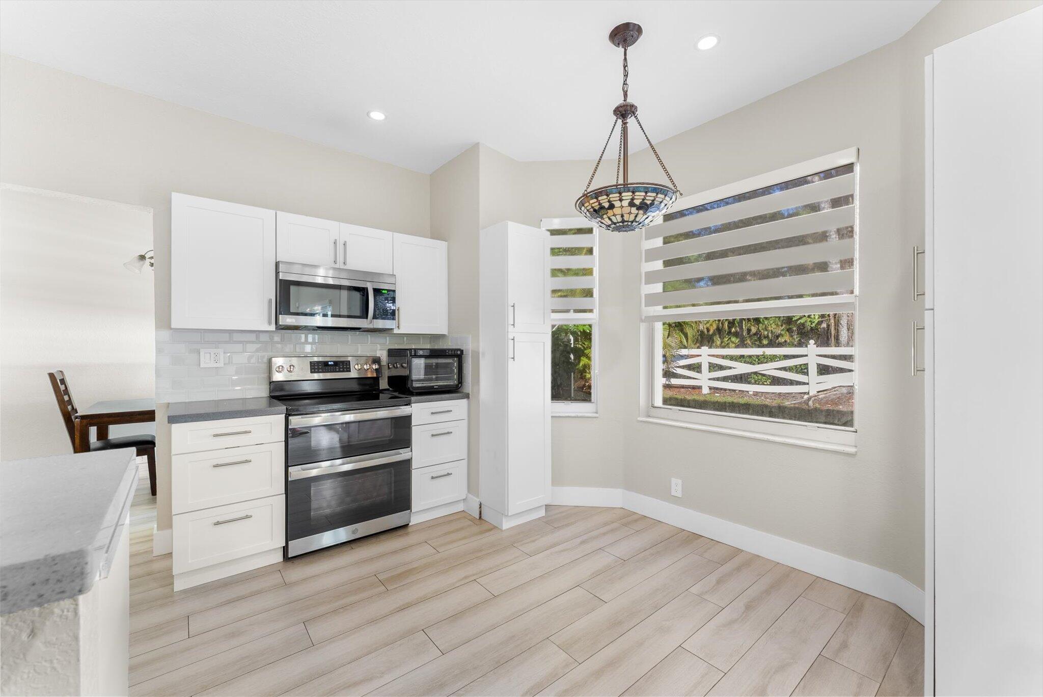 Regency Lakes - Residential
