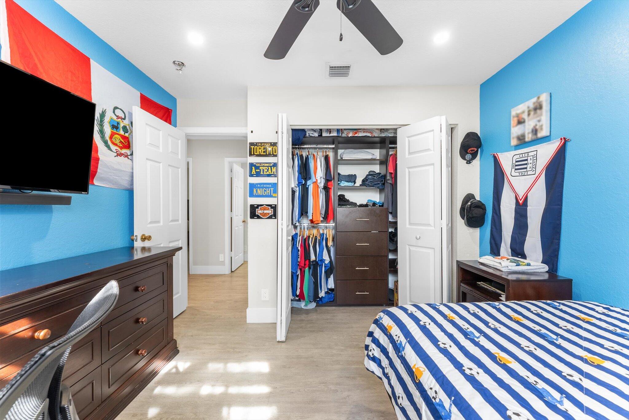 Regency Lakes - Residential