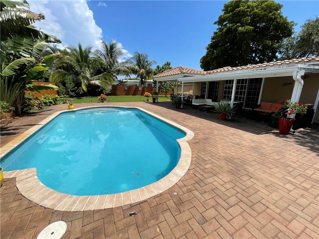 Hillsboro Isles 29-4 B - Residential