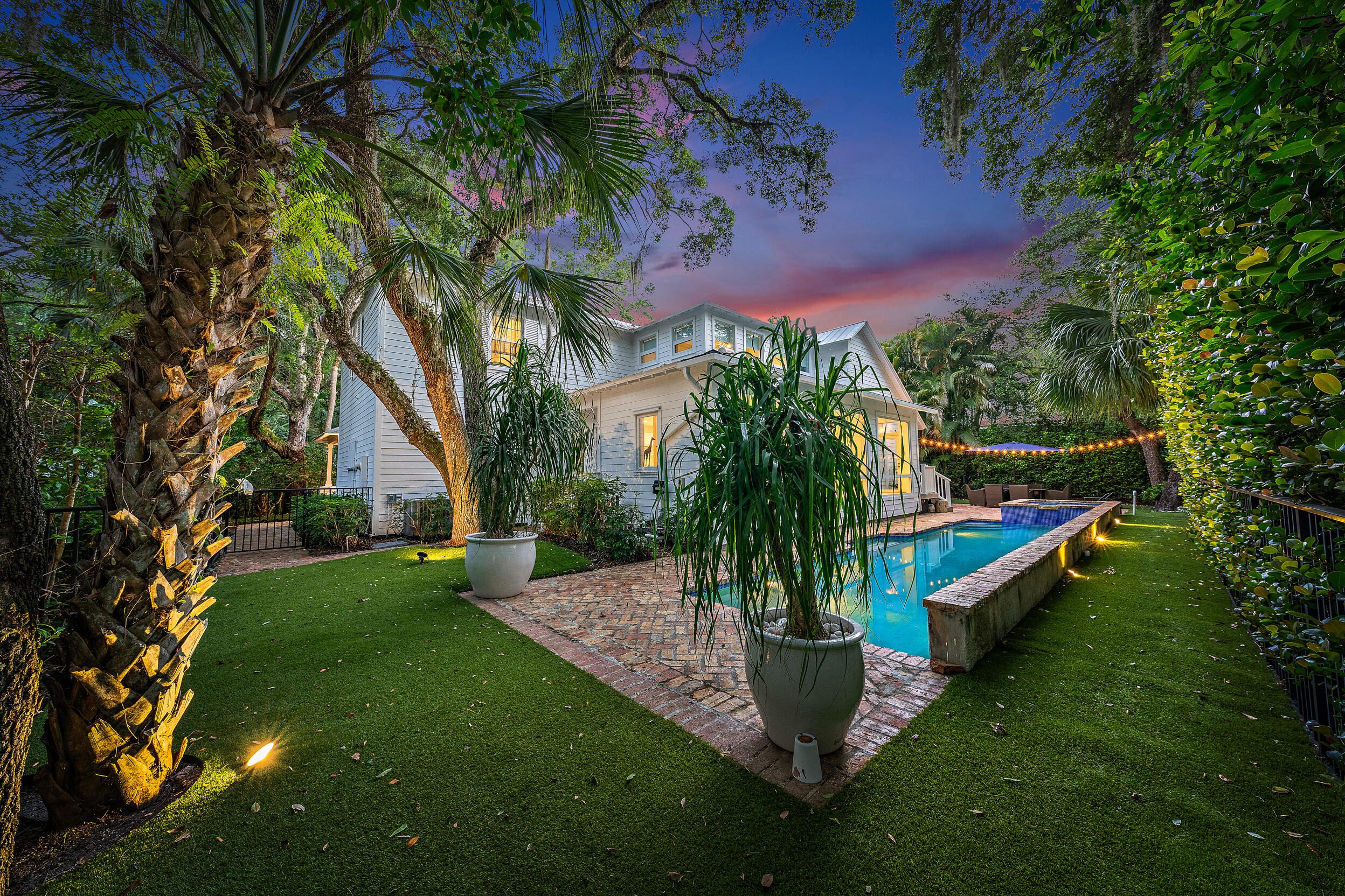 NATURES HIDEAWAY - Residential