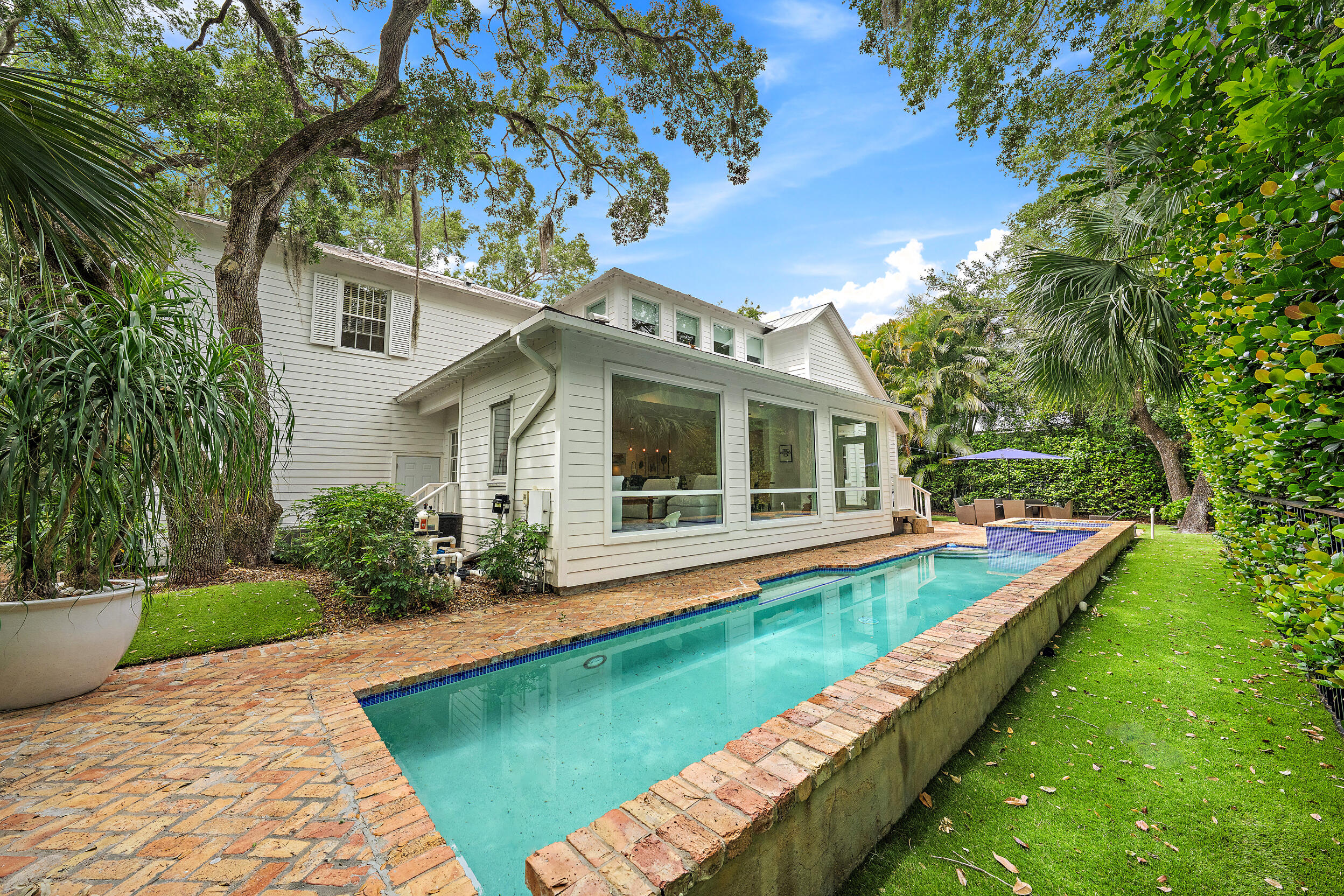 NATURES HIDEAWAY - Residential
