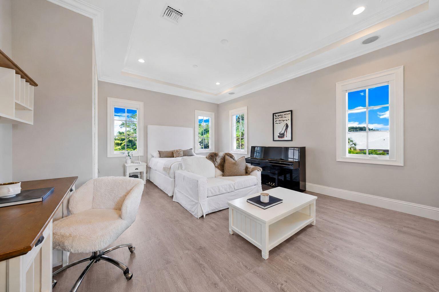 BOCA MARINA - Residential