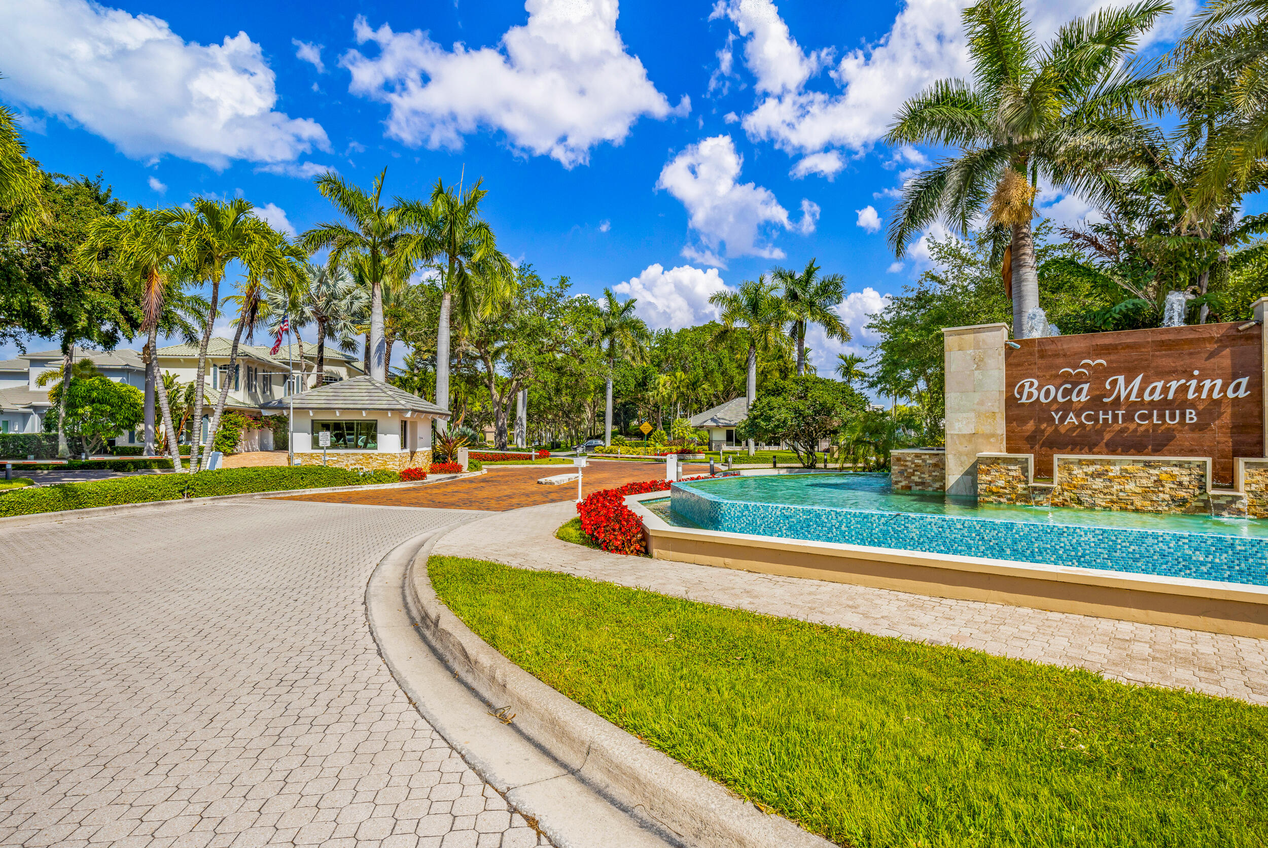 BOCA MARINA - Residential