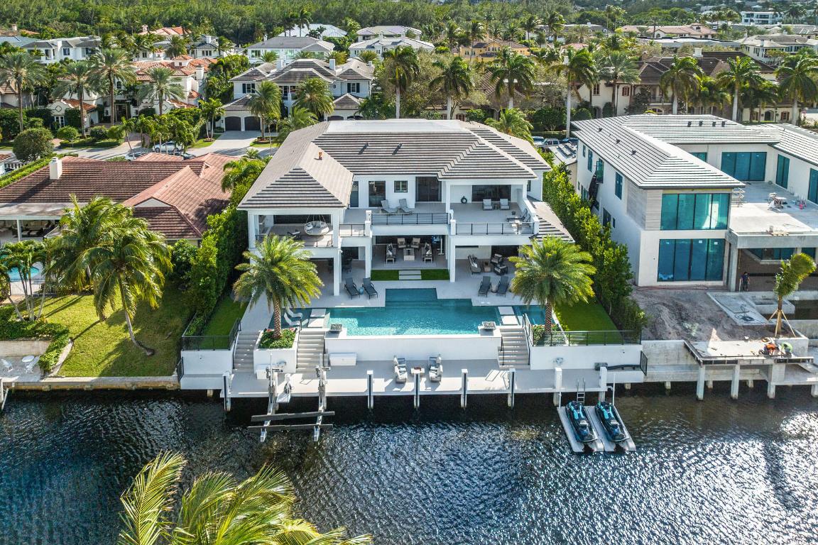 ROYAL PALM YACHT & COUNTRY CLUB - Residential