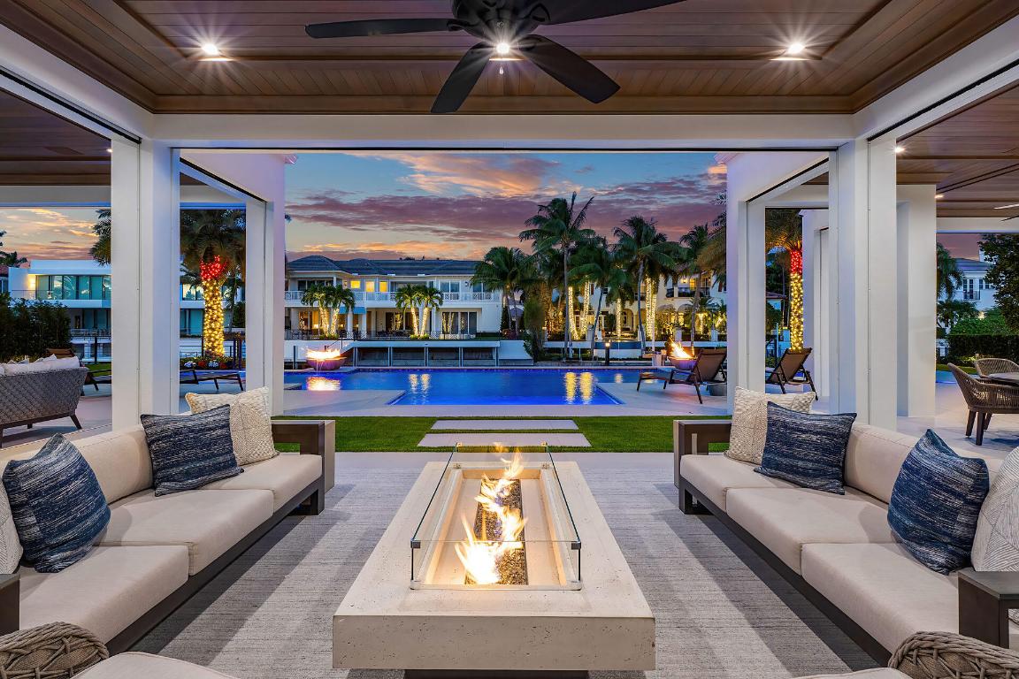 ROYAL PALM YACHT & COUNTRY CLUB - Residential
