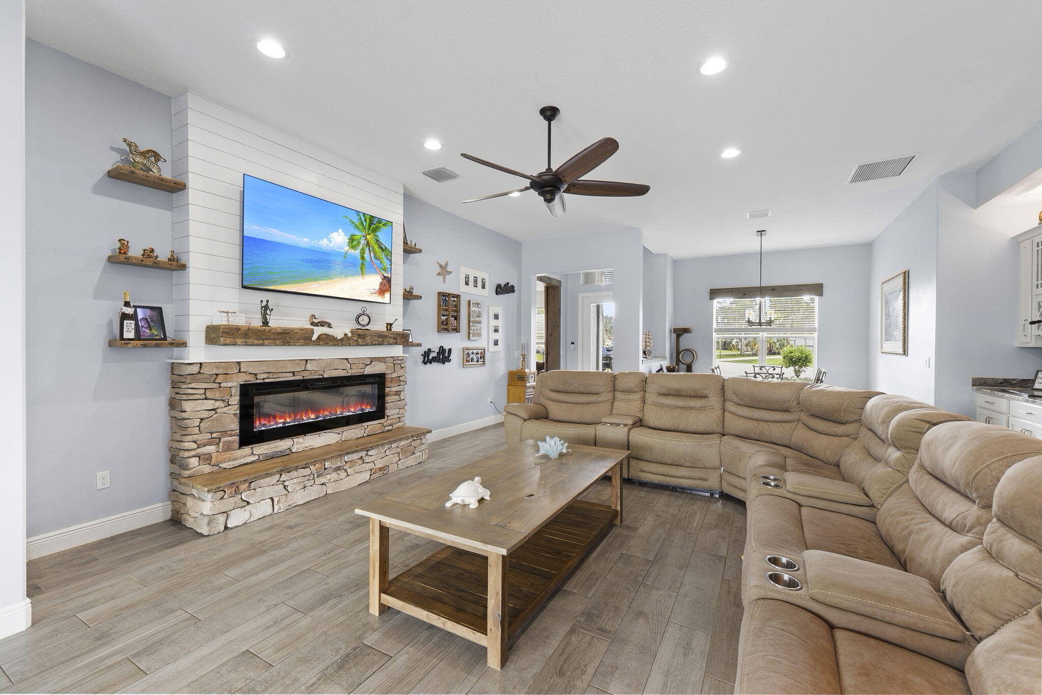 PORT ST LUCIE SECTION 11 - Residential