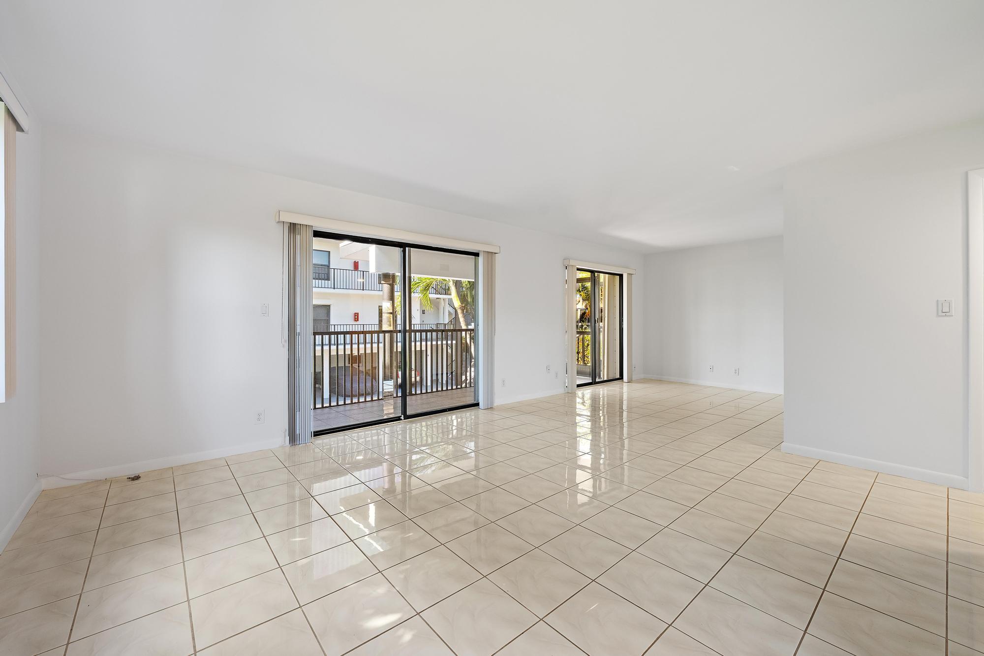 SEASCAPE CONDO - Residential