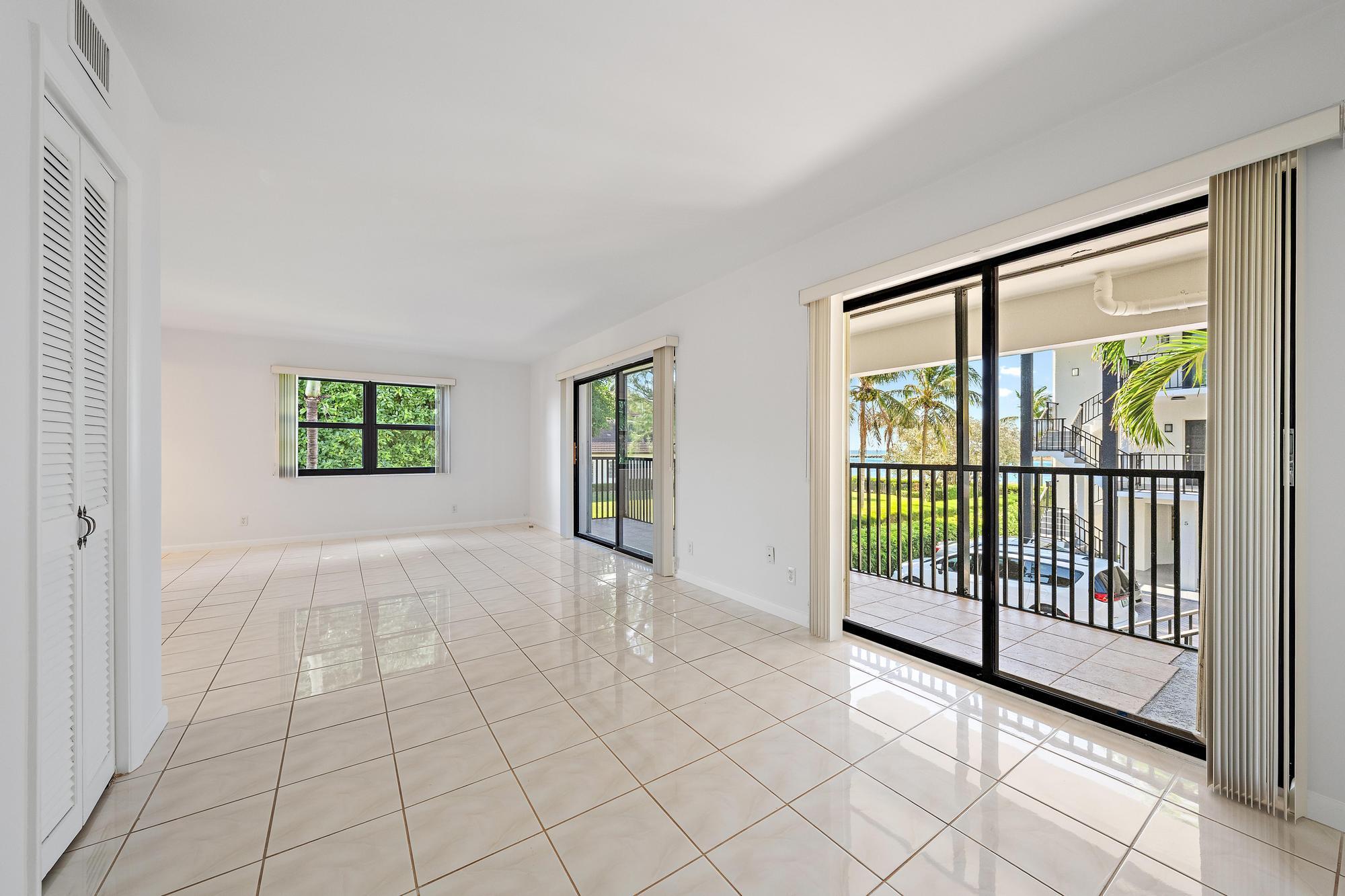 SEASCAPE CONDO - Residential