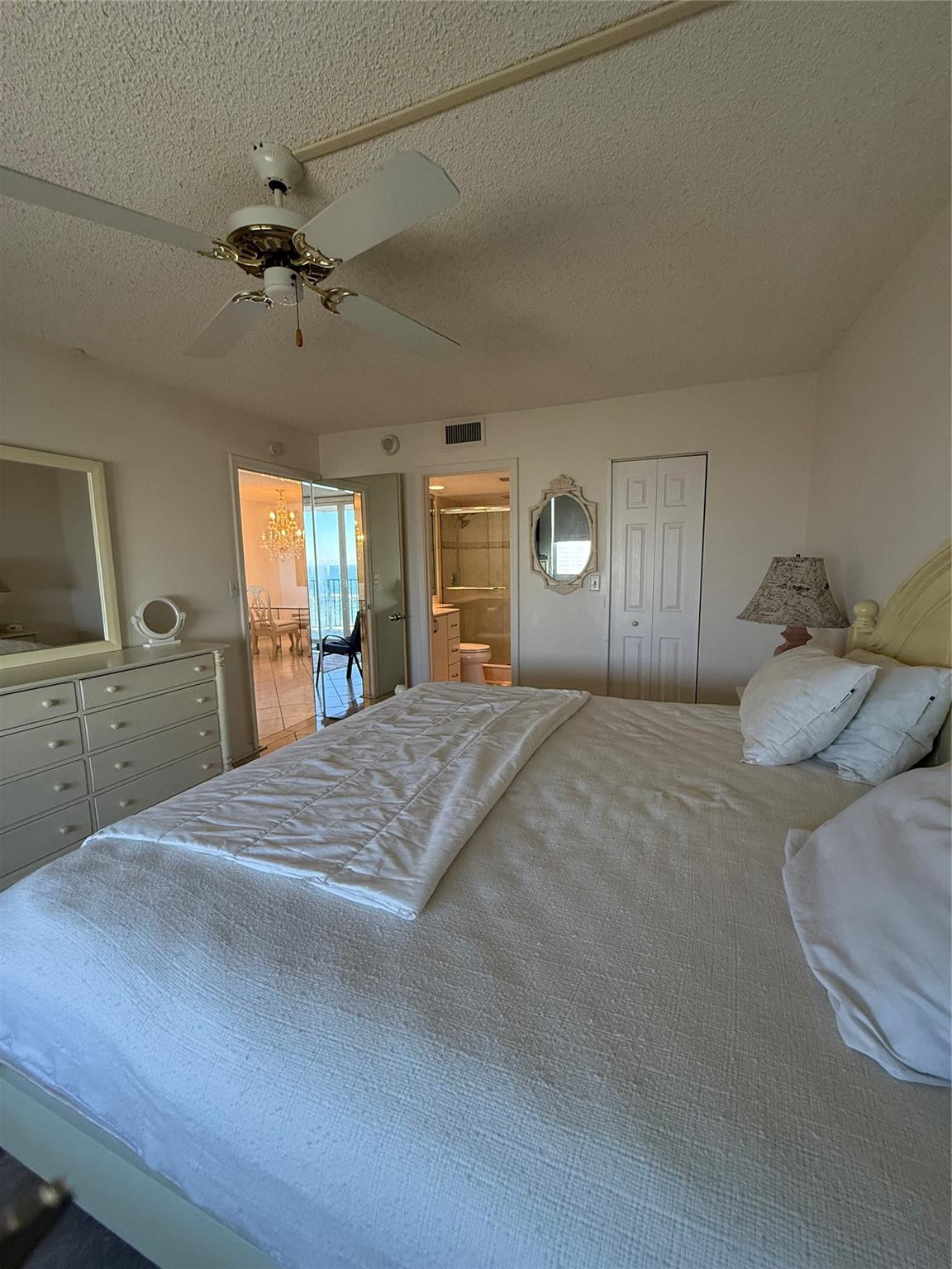 POMPANO BEACH CLUB NORTH CONDO - Residential Lease
