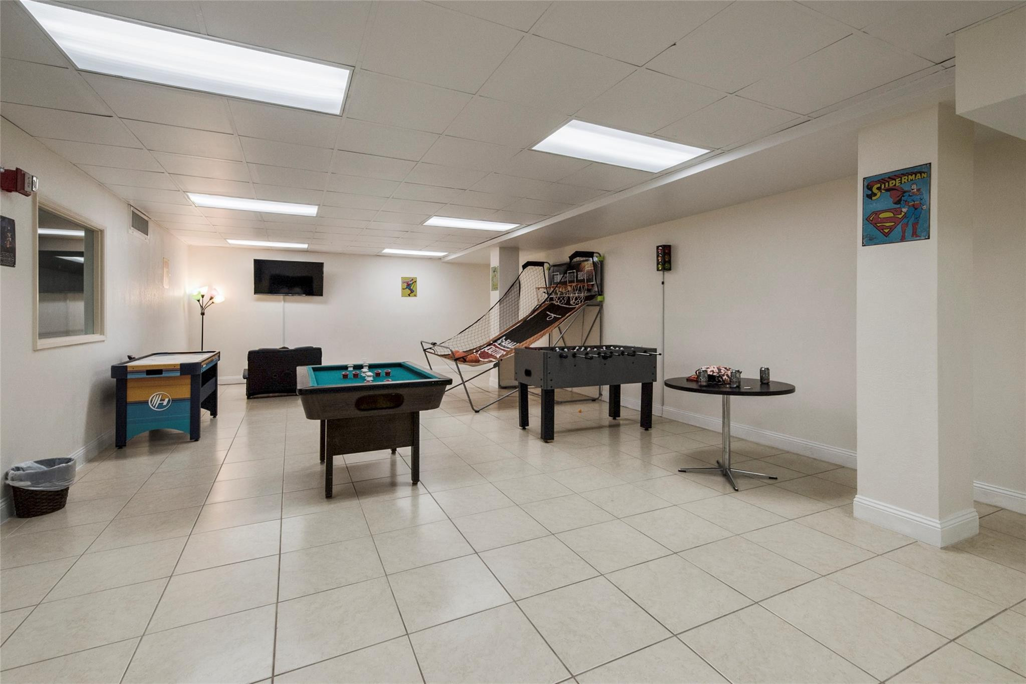 POMPANO BEACH CLUB NORTH CONDO - Residential Lease