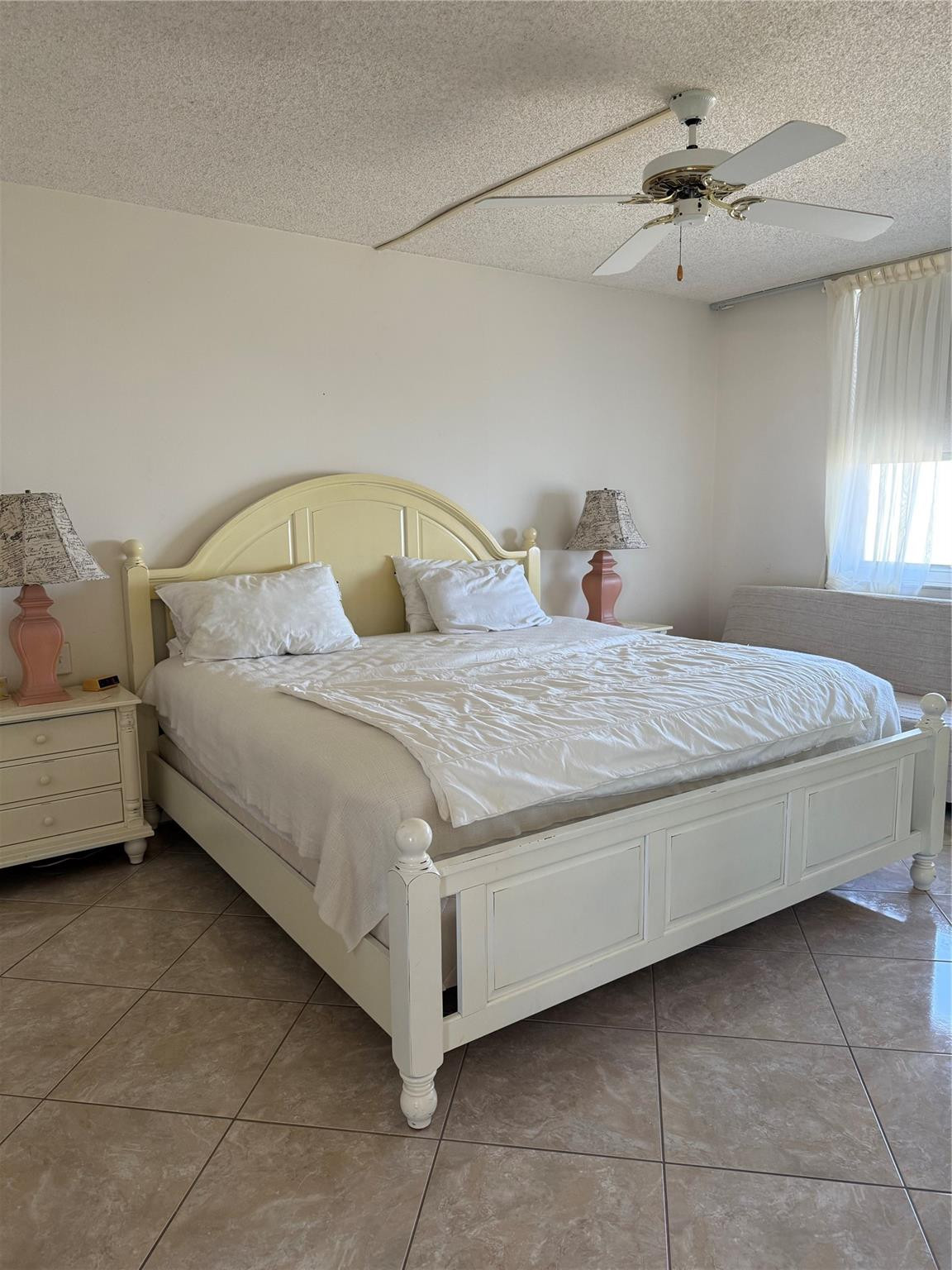 POMPANO BEACH CLUB NORTH CONDO - Residential Lease