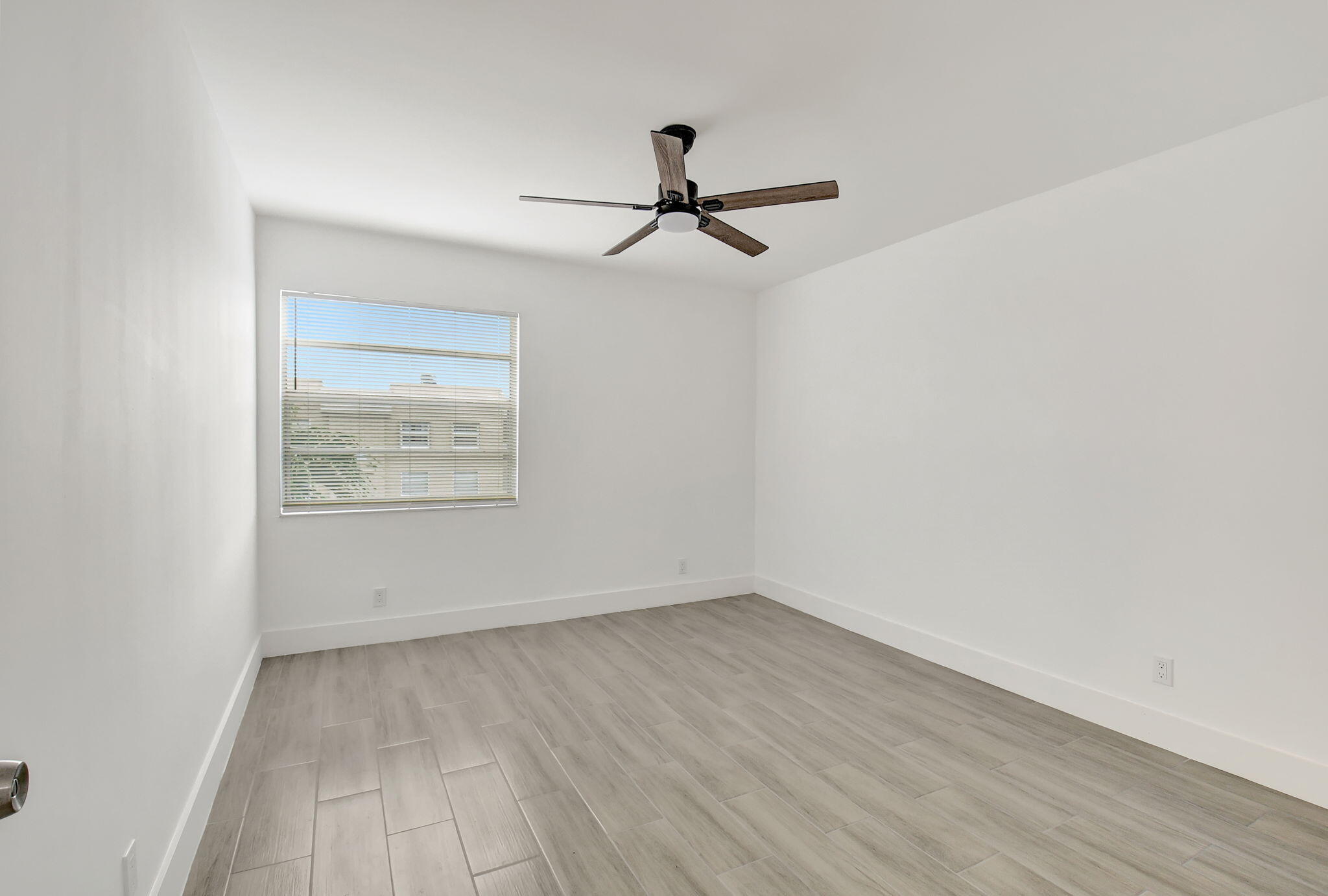 KINGS POINT BURGUNDY CONDOS - Residential