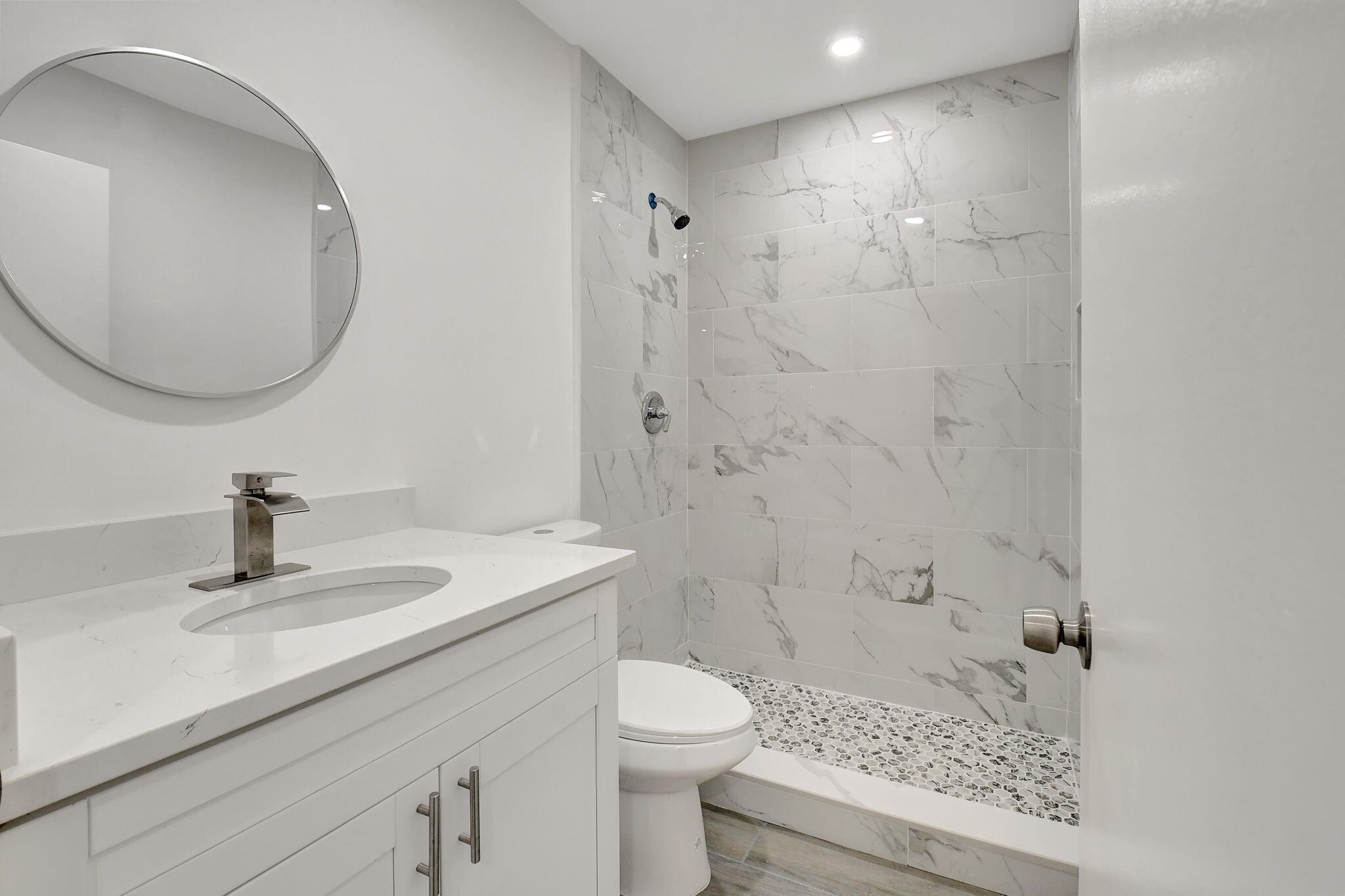 KINGS POINT BURGUNDY CONDOS - Residential