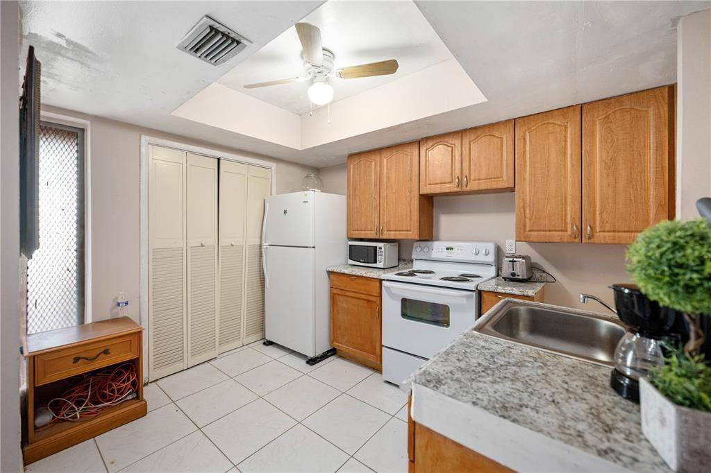 Sub Of 21-51-42 B B-13 D - Residential Income