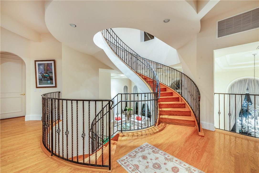 RIO VISTA ISLES - Residential