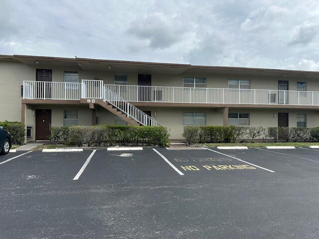 TWO BEDROOM, TWO BATH IN DESIRABLE ORIOLE GARDENS TWO. BEAUTIFUL KITCHEN, GRANITE CONTERTOP, HIGH HAT LIGHTING, NEW FLOORING. UNIT FRESHLY PAINTED. COMPLEX HAS TWO POOLS, BEAUTIFUL CLUBHOUSE, WITH LARGE AUDITORIUM, BILLARDS, PING PONG, LIBRARY, KITCHEN, CARD ROOM, EXERCISE ROOM, TWO POOLS, BARBEQUE. ASSOCIATION STATES 55+, 700+ CREDIT SCORE, $25000-$30000 INCOME, 20% DOWN IF FINANCING,  SECURITY DEPOSIT, APPLICATION, IN PERSON INTERVIEW. COMMUNITY IS CLOSE TO PUBLIX, WALGREENS, BANKS, RESTAURANTS, CORAL SQUARE MALL, AND MUCH MORE. SHORT DRIVE TO THE BEACH.